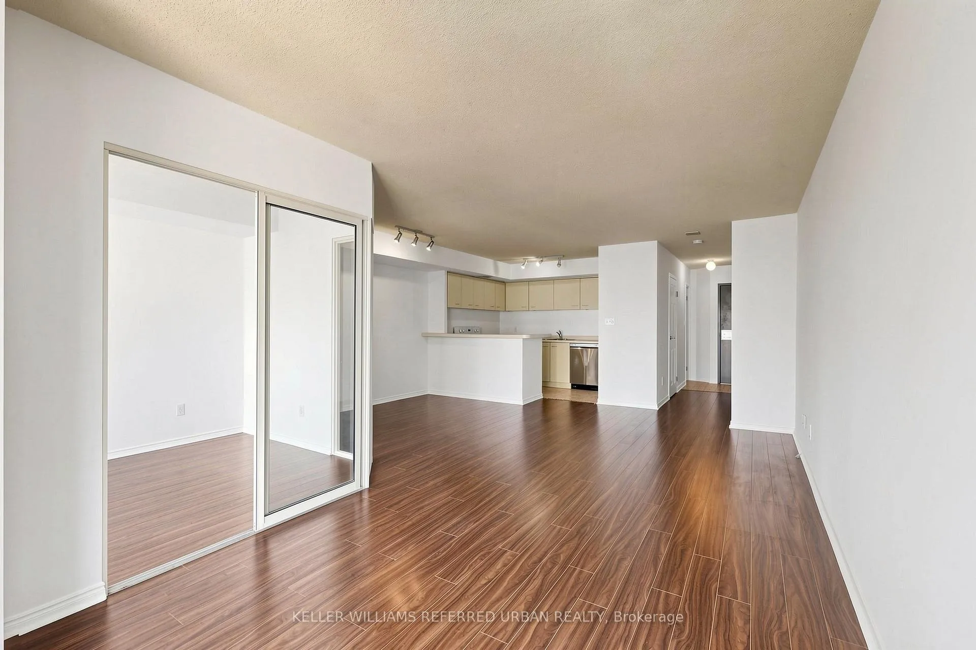 Photo 14 of Unit 2212, 25 The Esplanade, Toronto, Waterfront Communities — HOMEH