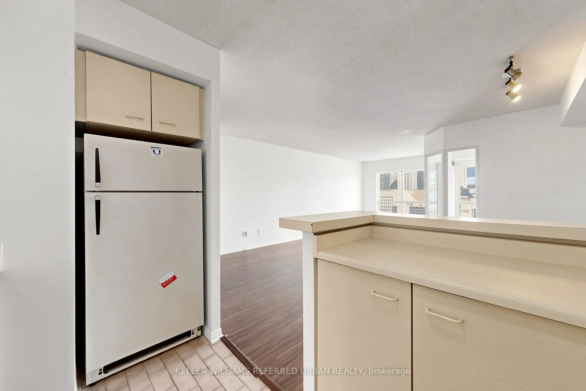 Photo 19 of Unit 2212, 25 The Esplanade, Toronto, Waterfront Communities — HOMEH