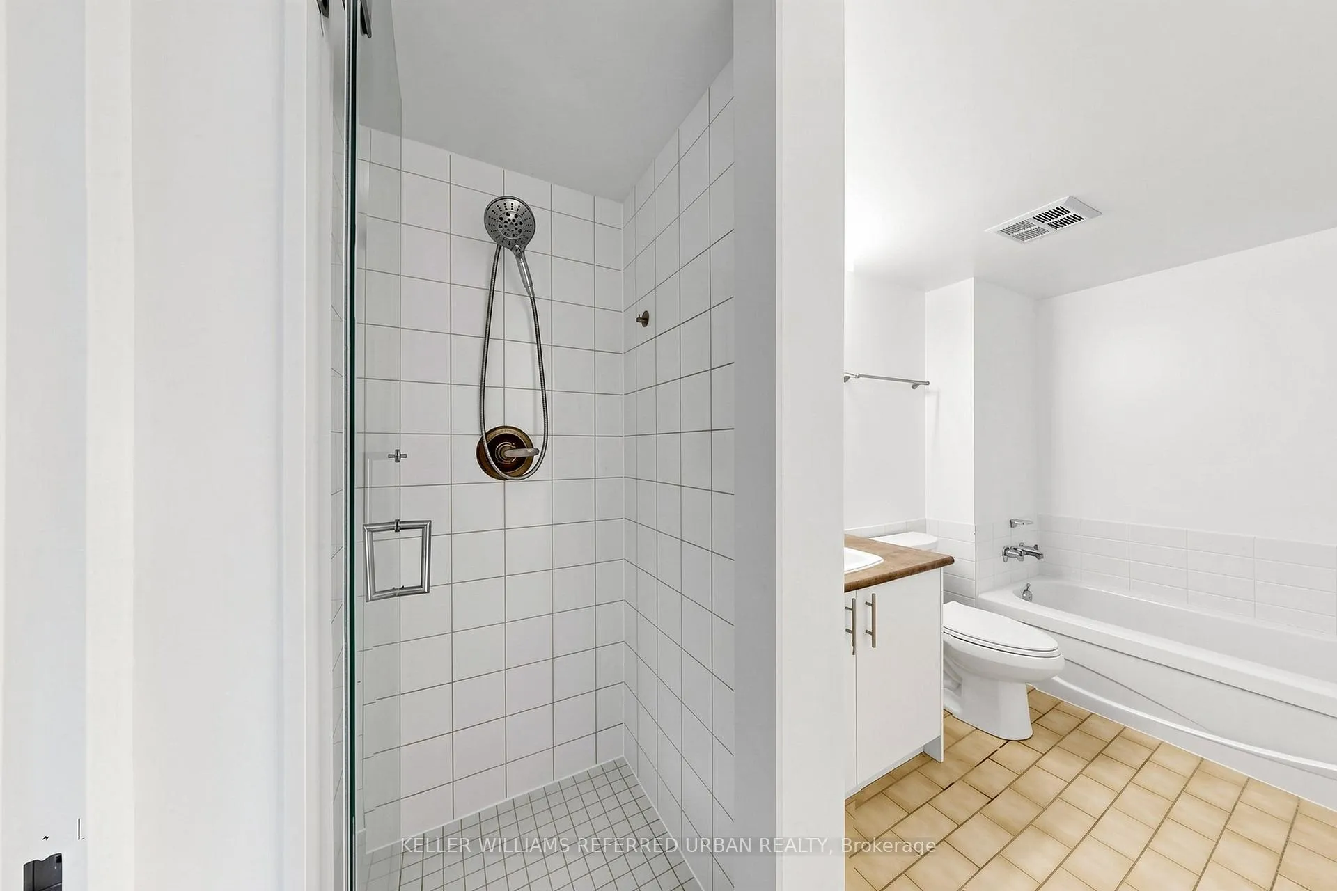 Photo 26 of Unit 2212, 25 The Esplanade, Toronto, Waterfront Communities — HOMEH