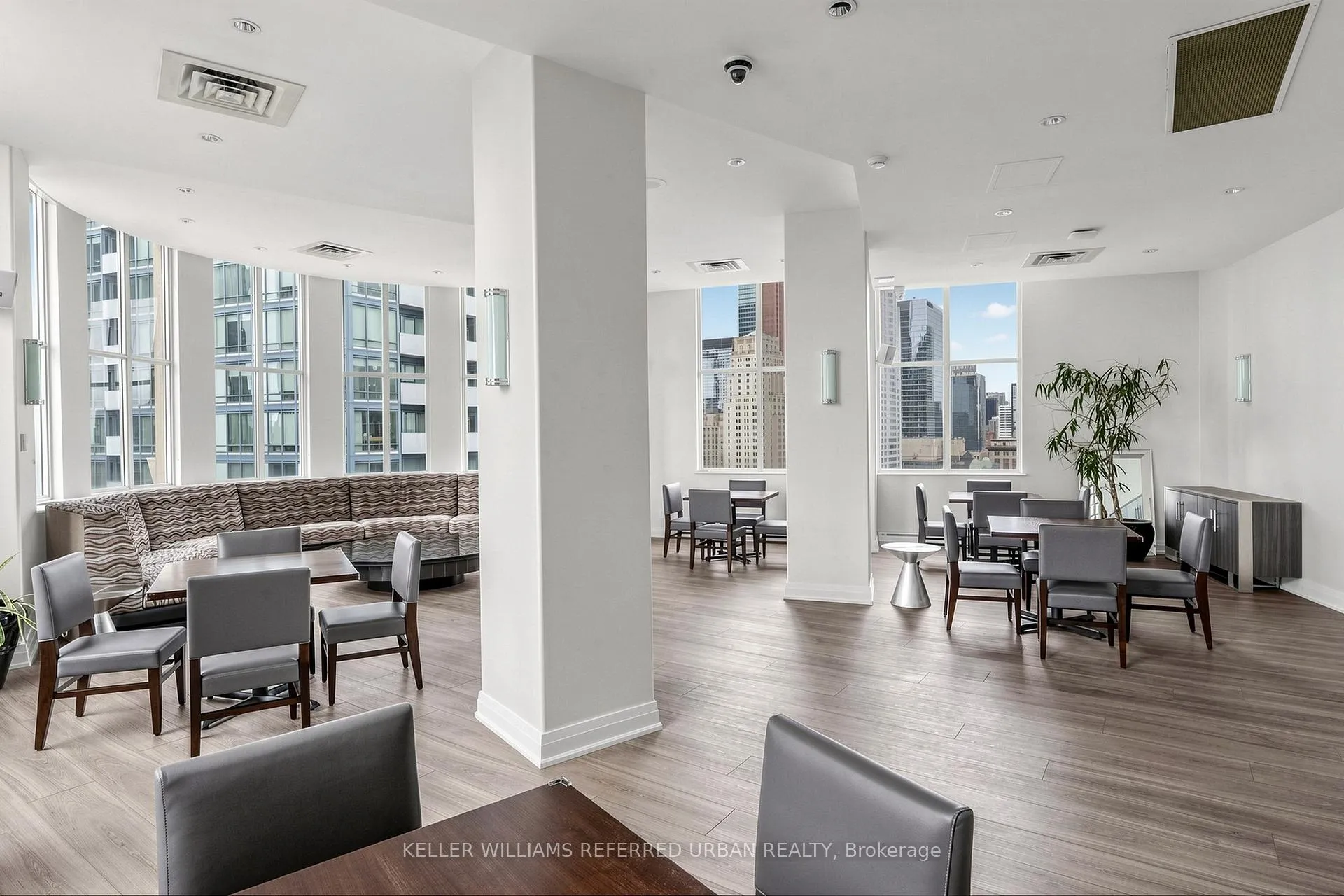 Photo 33 of Unit 2212, 25 The Esplanade, Toronto, Waterfront Communities — HOMEH