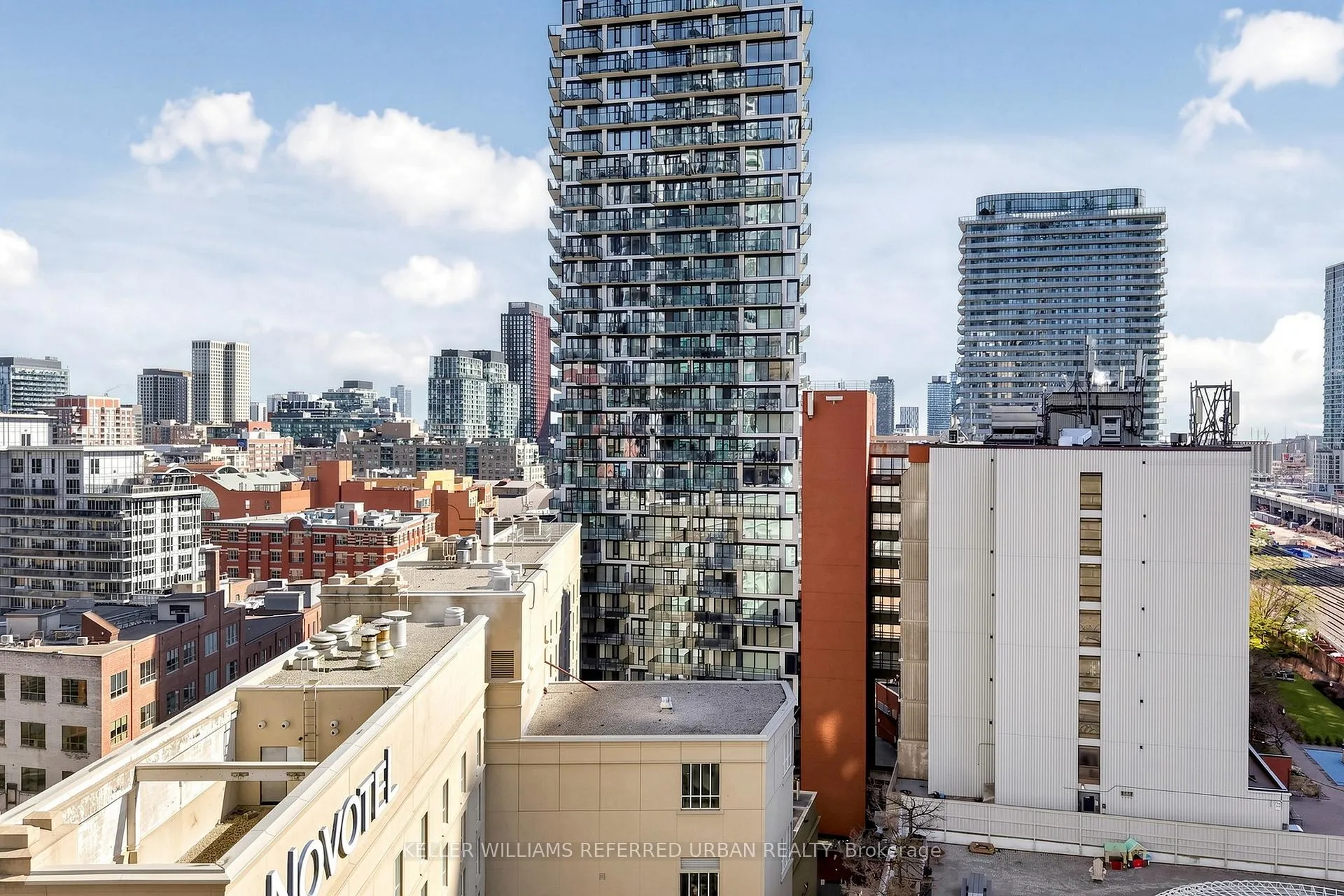 Photo 42 of Unit 2212, 25 The Esplanade, Toronto, Waterfront Communities — HOMEH