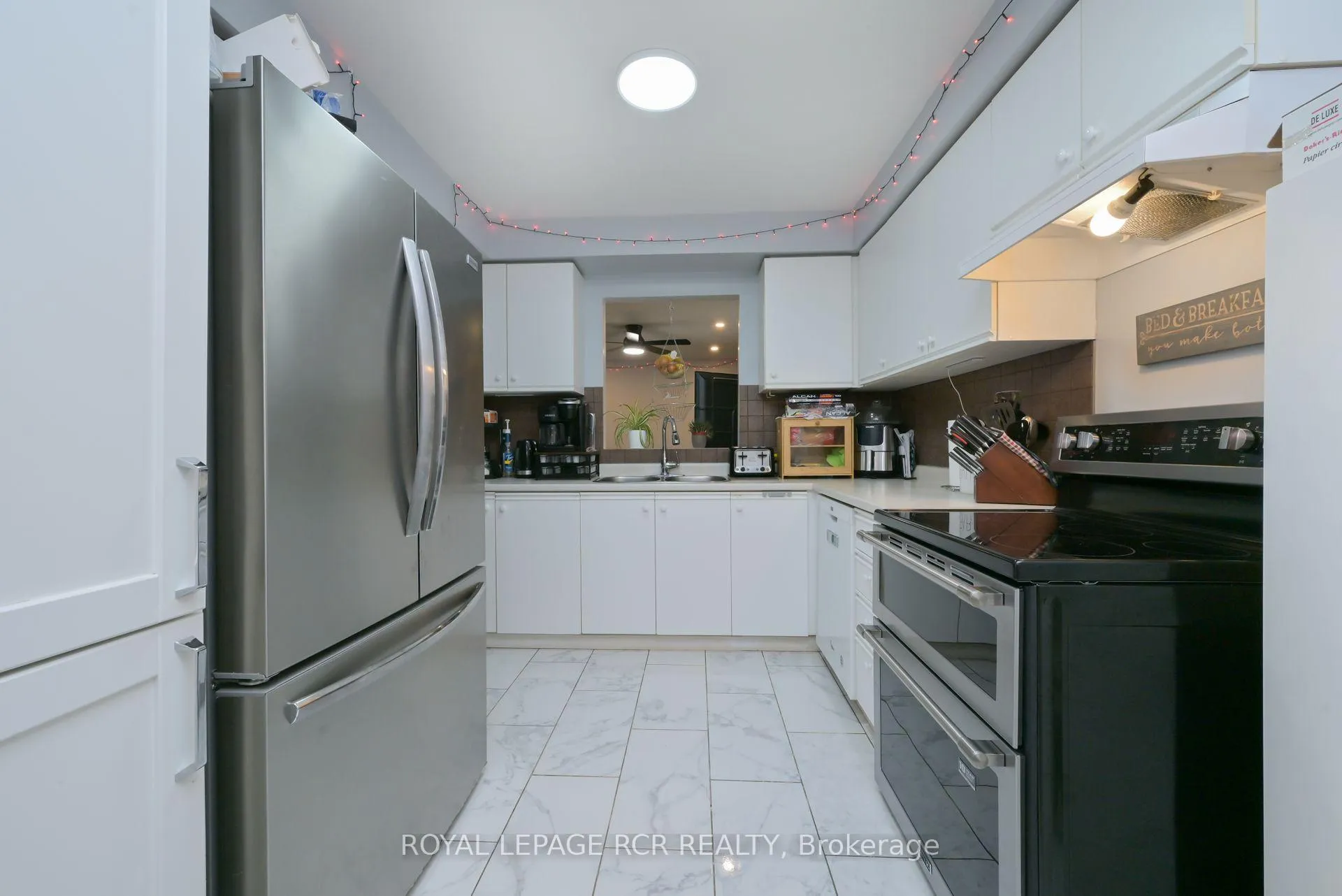 Photo 6 of 121 Dyer Drive, Wasaga Beach — HOMEH
