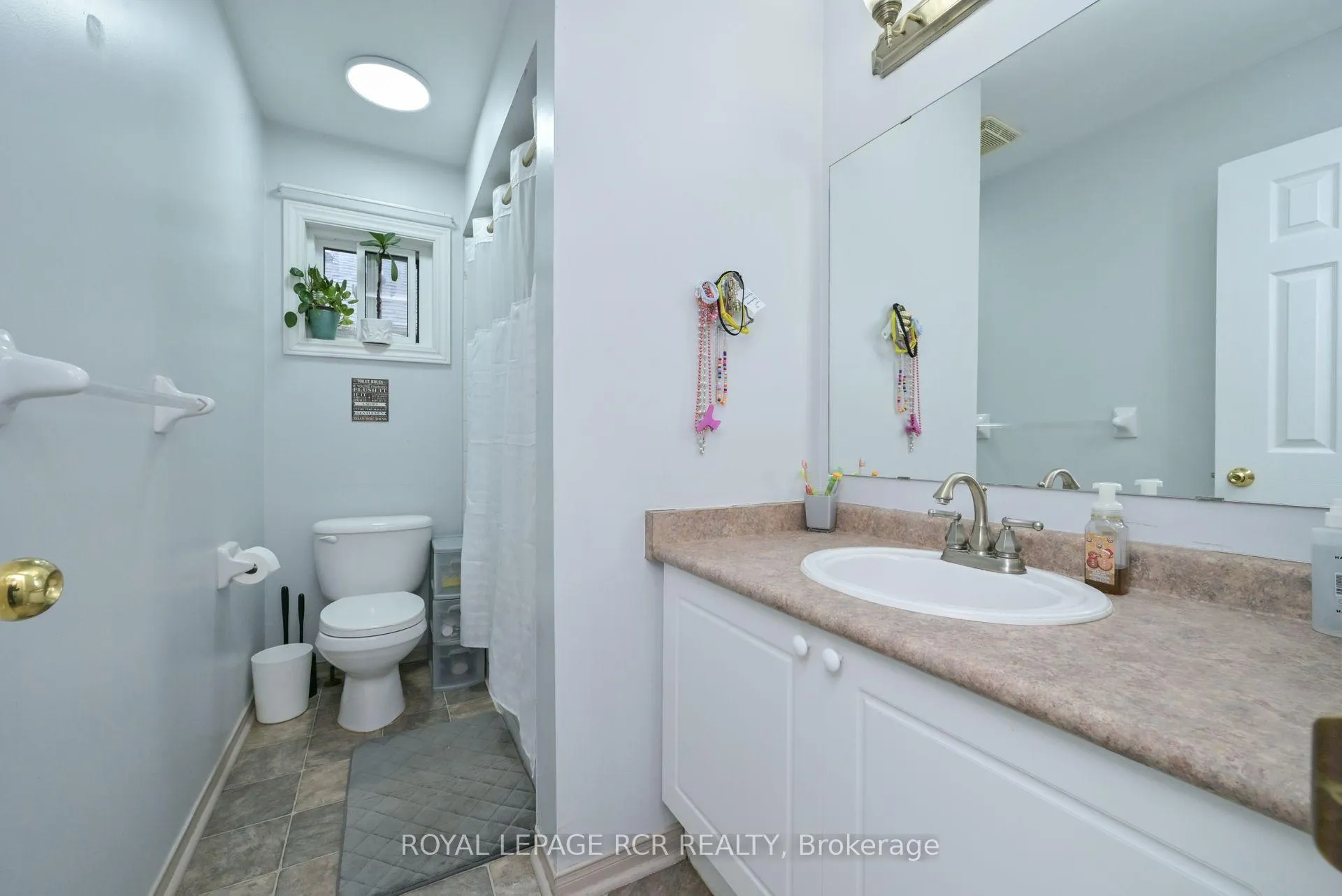 Photo 12 of 121 Dyer Drive, Wasaga Beach — HOMEH