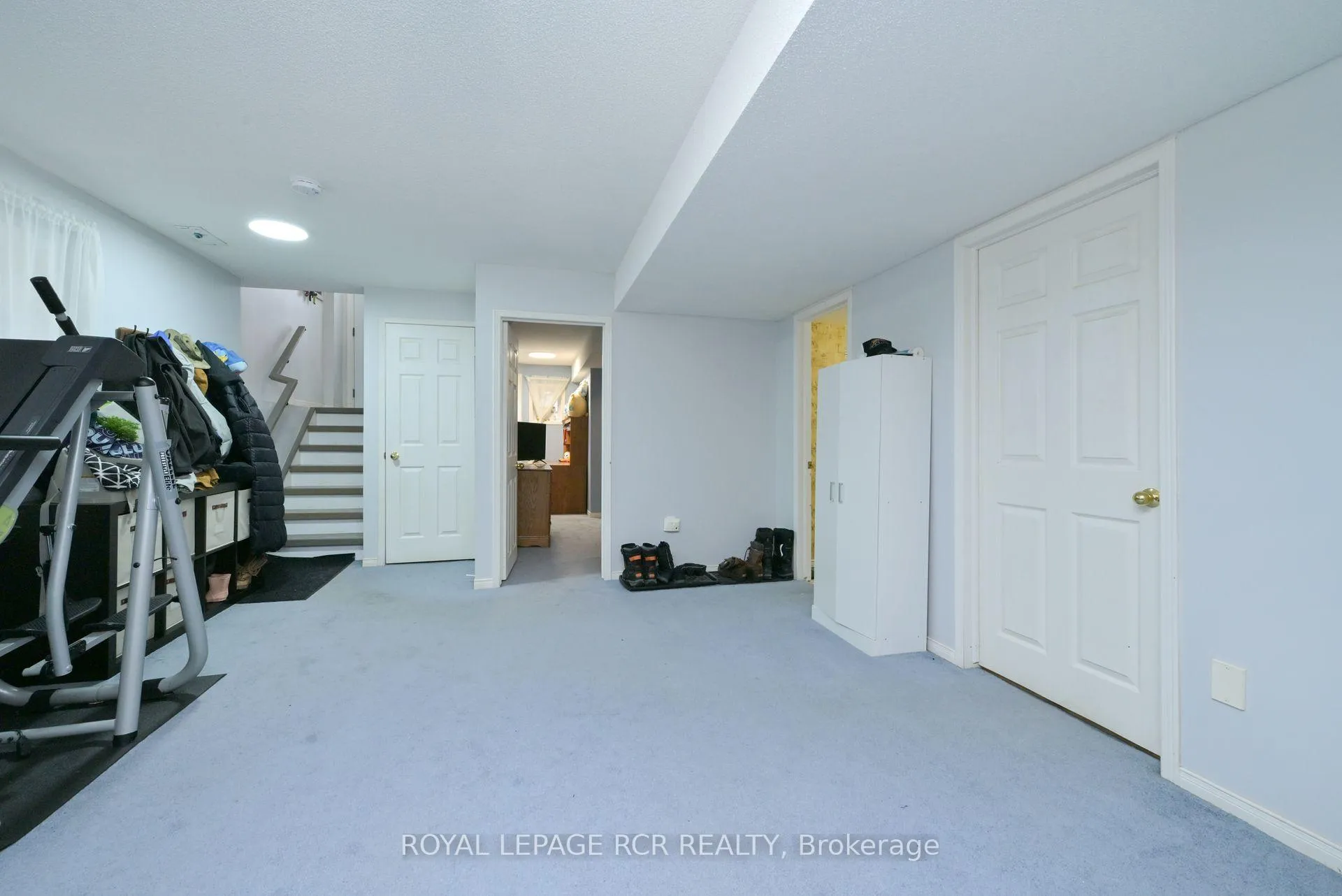 Photo 16 of 121 Dyer Drive, Wasaga Beach — HOMEH