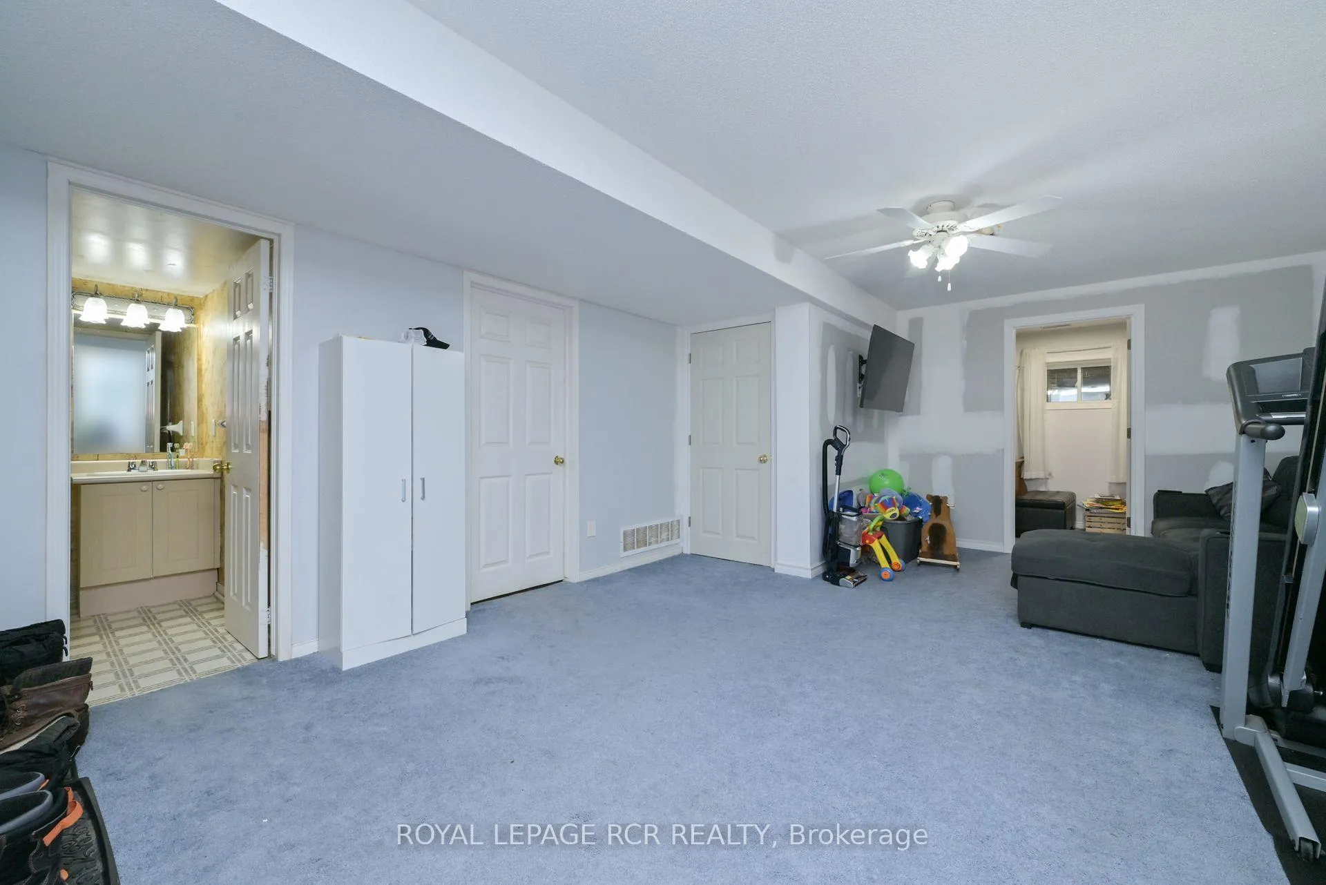 Photo 17 of 121 Dyer Drive, Wasaga Beach — HOMEH