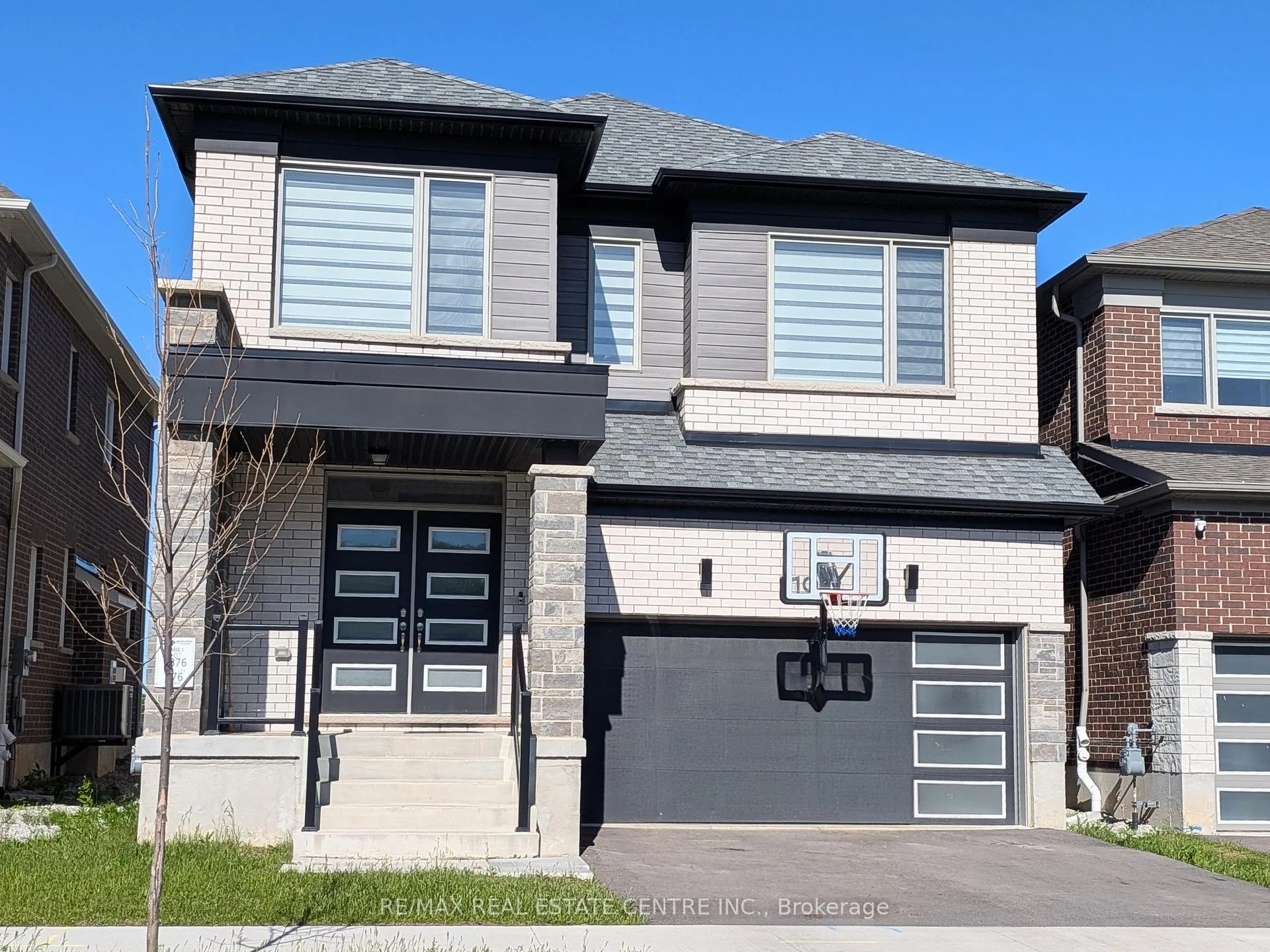 Photo 1 of 19 Sitler Street, Kitchener, Trussler — HOMEH