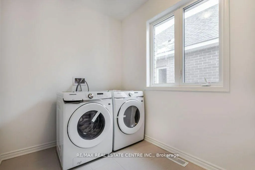 Photo 24 of 19 Sitler Street, Kitchener, Trussler — HOMEH