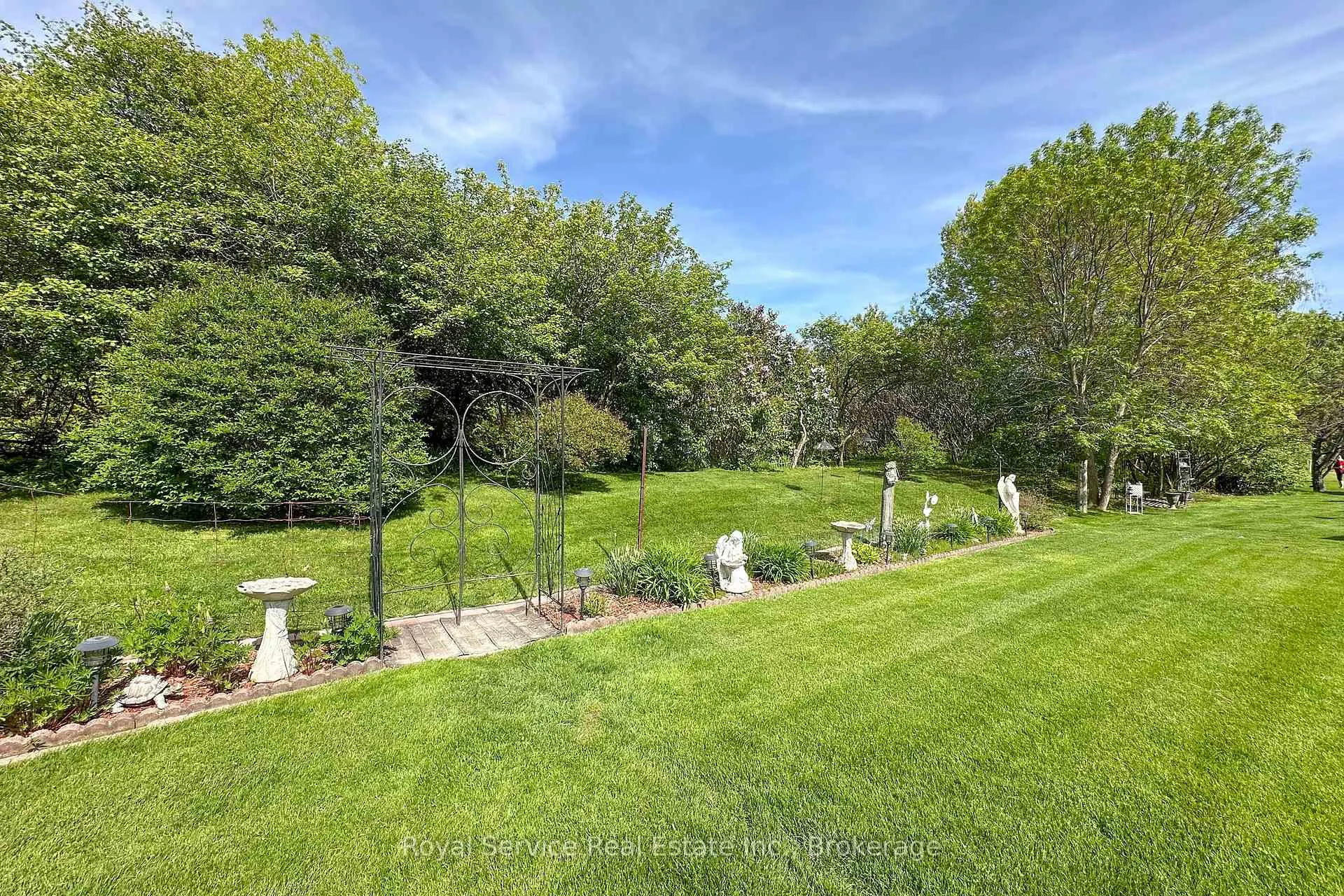 Photo 33 of 3 Fairway Drive, Clarington, Newcastle — HOMEH
