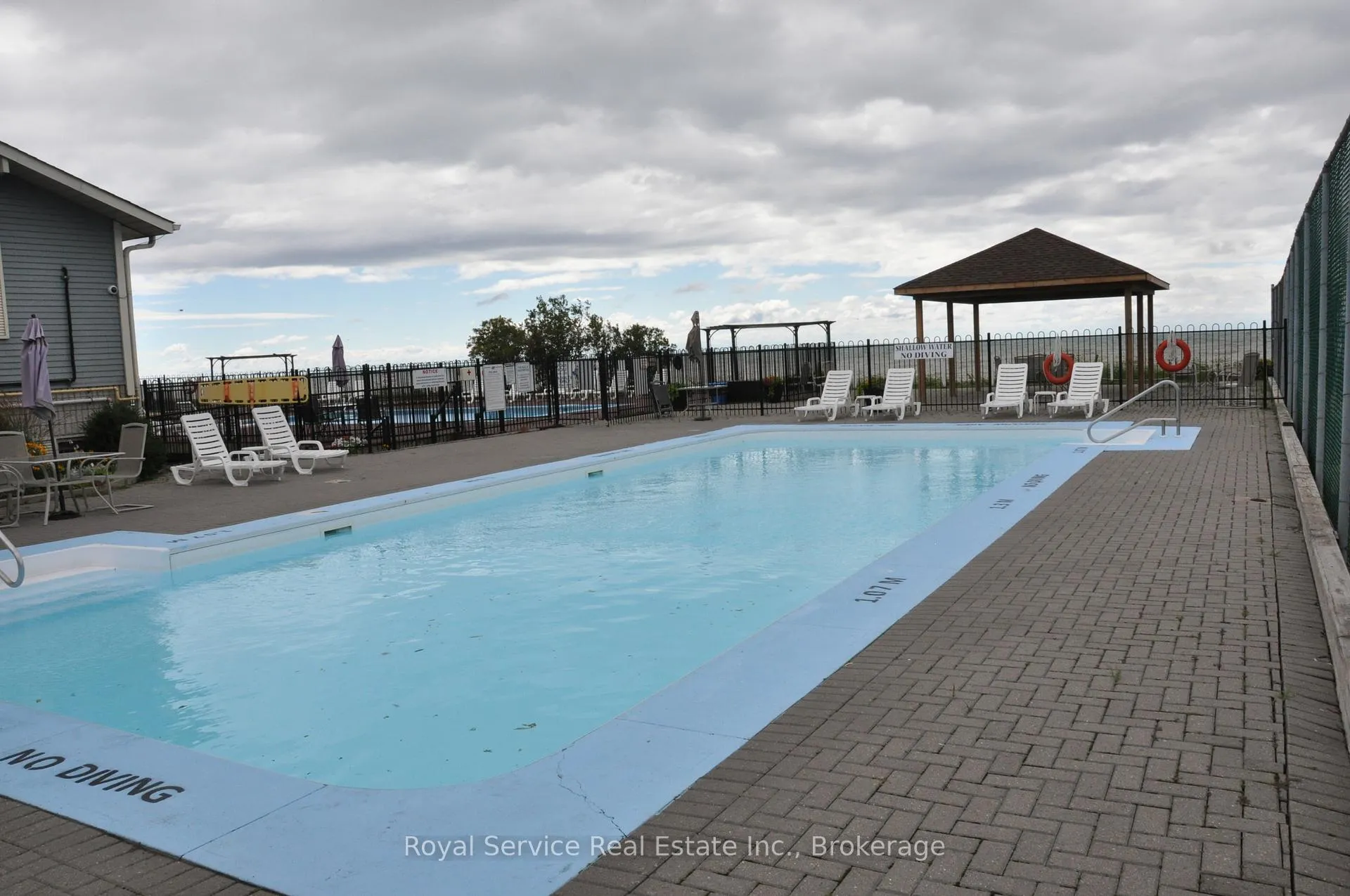 Photo 38 of 3 Fairway Drive, Clarington, Newcastle — HOMEH