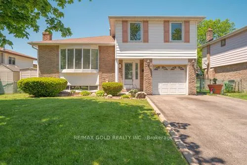 Photo 2 of 60 Gondola Crescent, Brampton, Northgate — HOMEH
