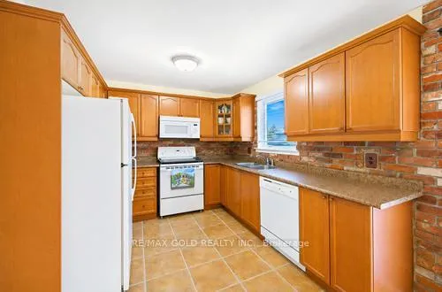 Photo 14 of 60 Gondola Crescent, Brampton, Northgate — HOMEH