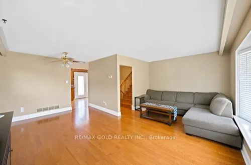 Photo 18 of 60 Gondola Crescent, Brampton, Northgate — HOMEH