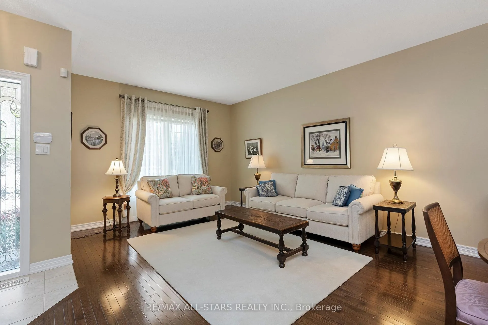 Photo 2 of 46 Oasis Way, Markham, Greensborough — HOMEH