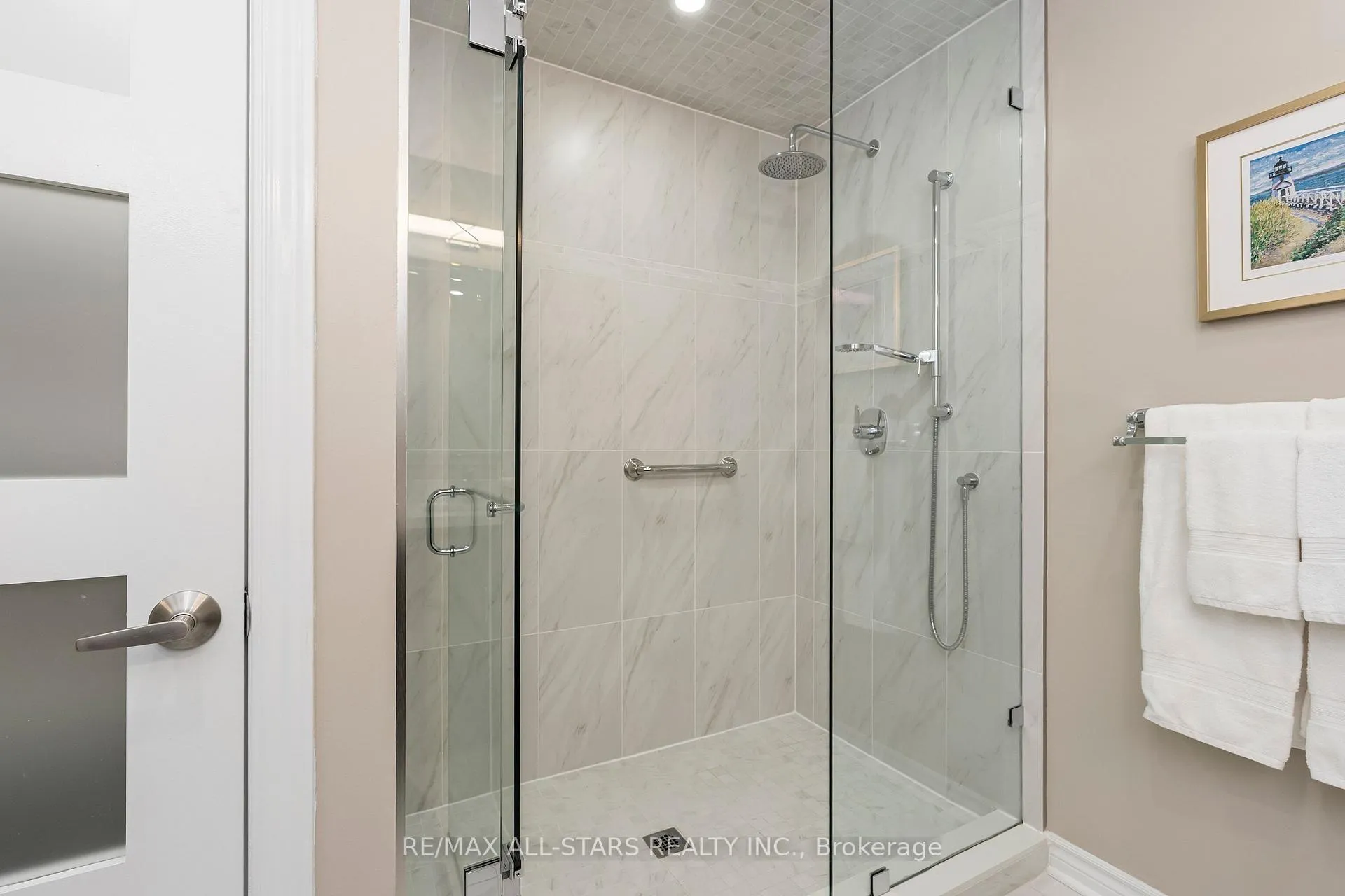 Photo 16 of 46 Oasis Way, Markham, Greensborough — HOMEH