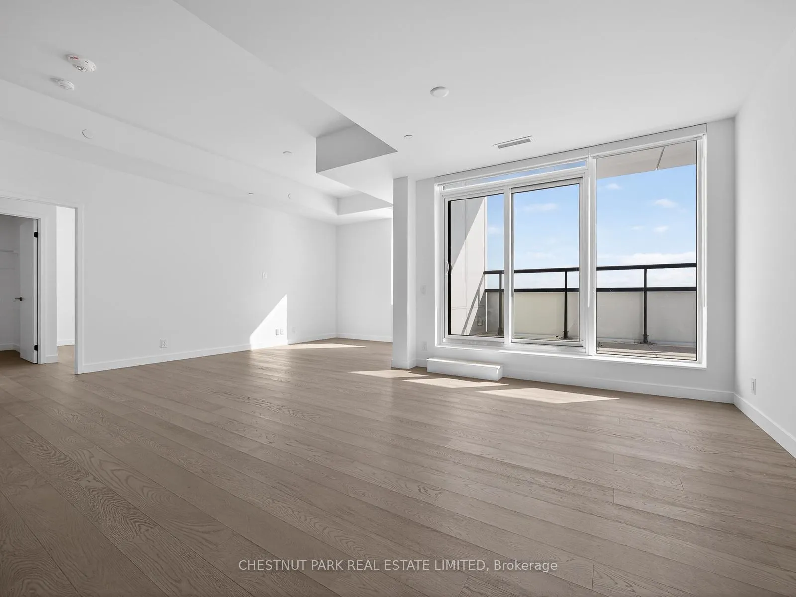Photo 5 of Unit 1502, 1050 Eastern Avenue, Toronto, Greenwood-Coxwell — HOMEH