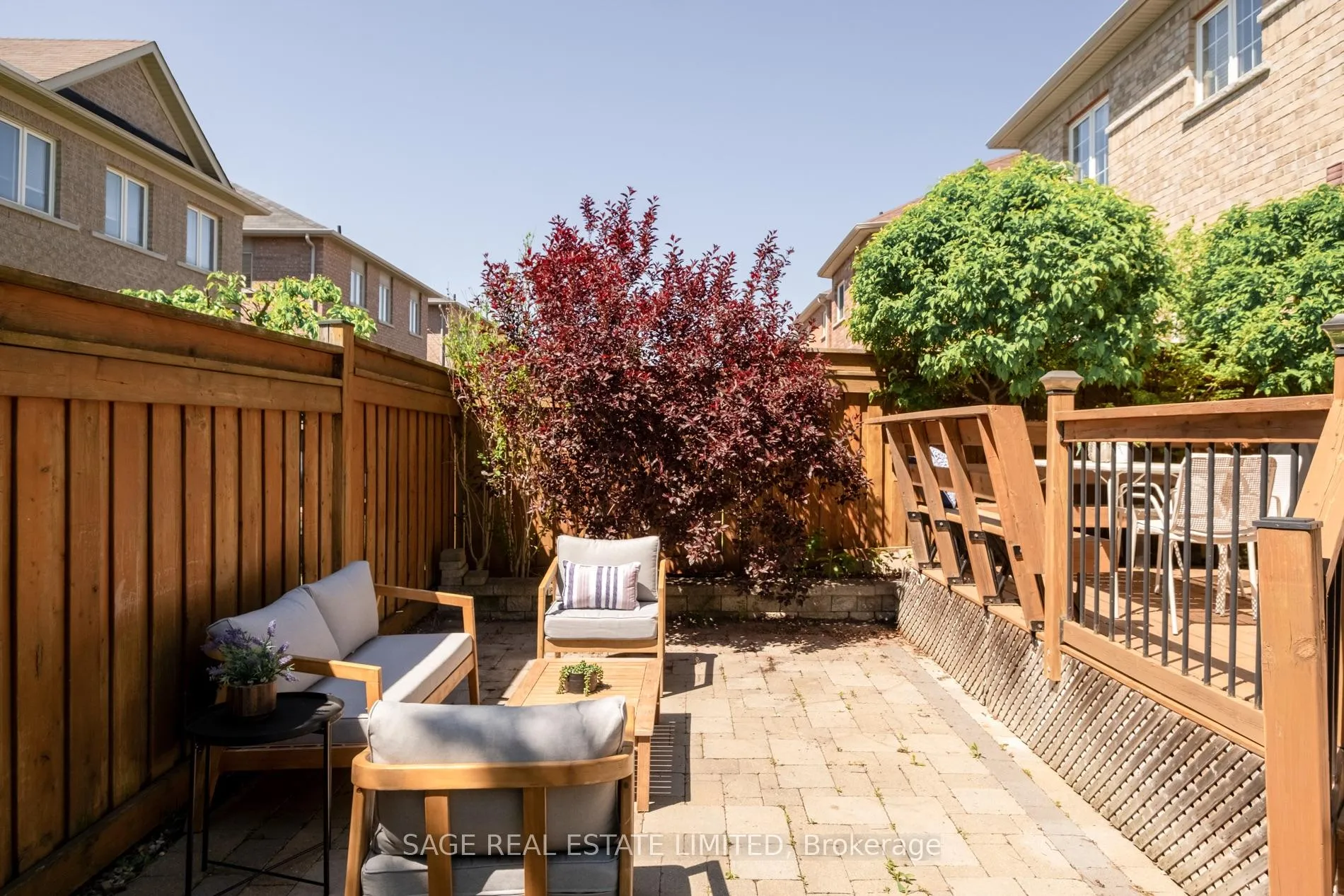Photo 48 of 157 Delbert Circle, Whitchurch-Stouffville, Stouffville — HOMEH