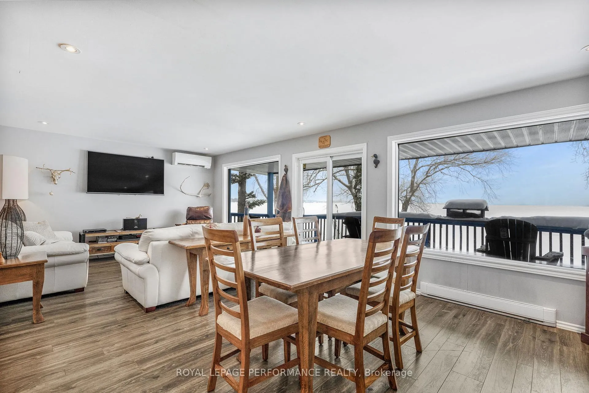 Photo 4 of 922 Lalonde Road, Champlain, L'Orignal — HOMEH