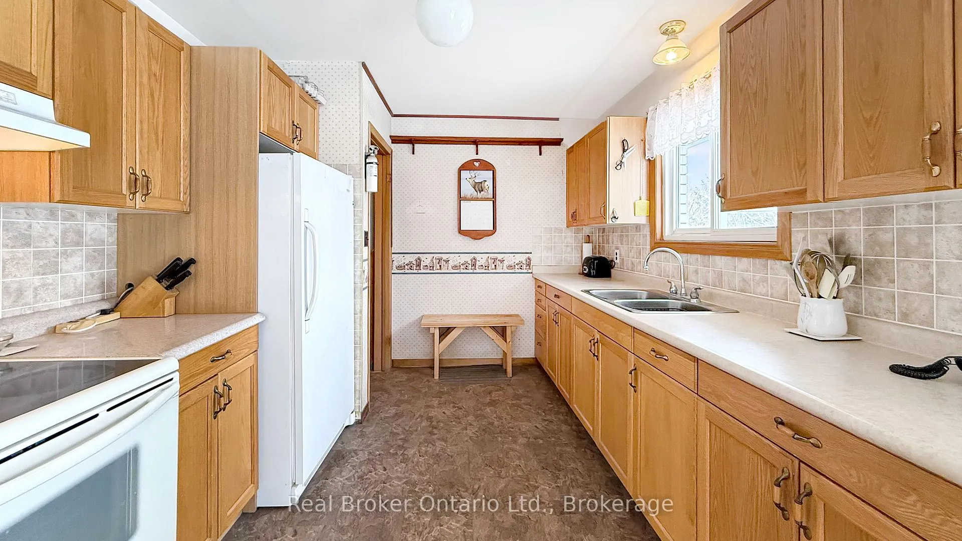 Photo 3 of 815 Albert Street E, West Grey — HOMEH