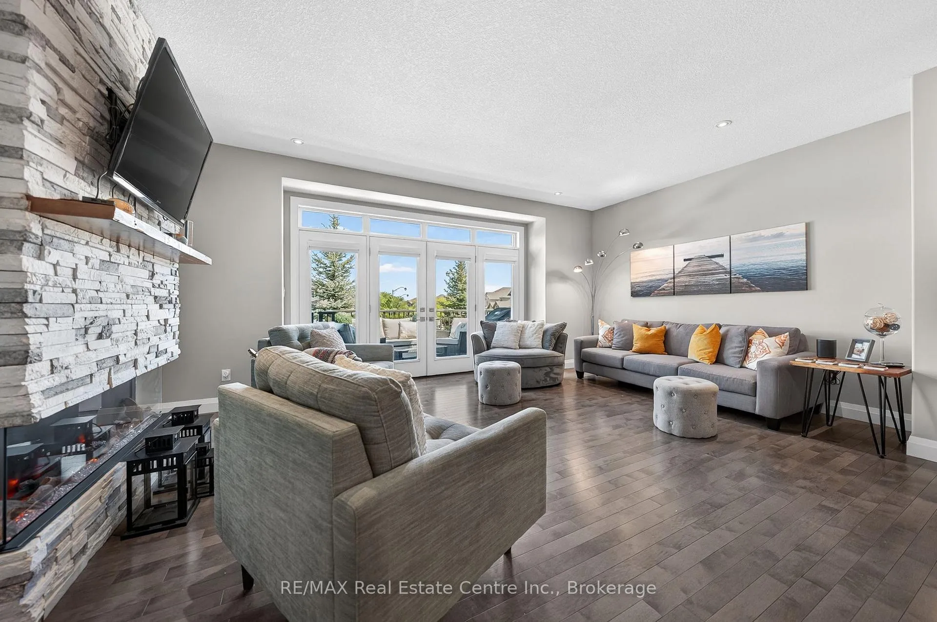 Photo 11 of Unit 11, 243 Grey Silo Road, Waterloo, Eastbridge — HOMEH