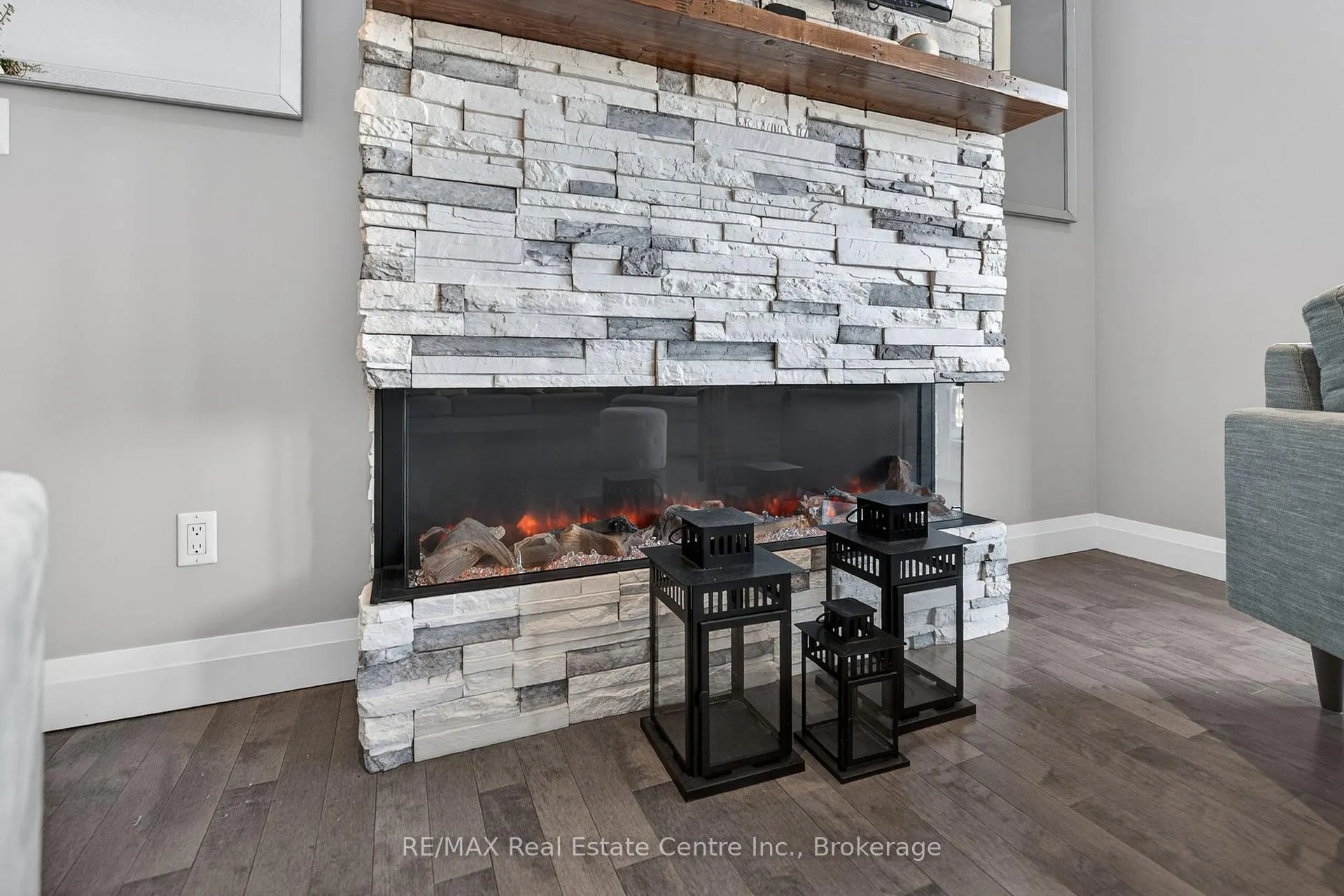 Photo 12 of Unit 11, 243 Grey Silo Road, Waterloo, Eastbridge — HOMEH