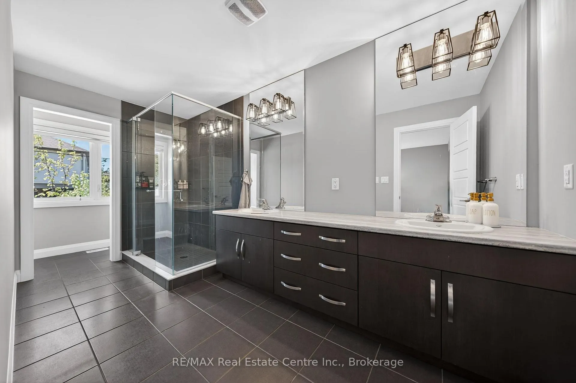 Photo 21 of Unit 11, 243 Grey Silo Road, Waterloo, Eastbridge — HOMEH
