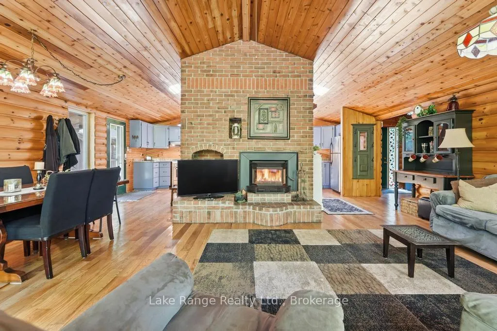 Photo 12 of 216 Kickapoo Drive, Huron-Kinloss — HOMEH