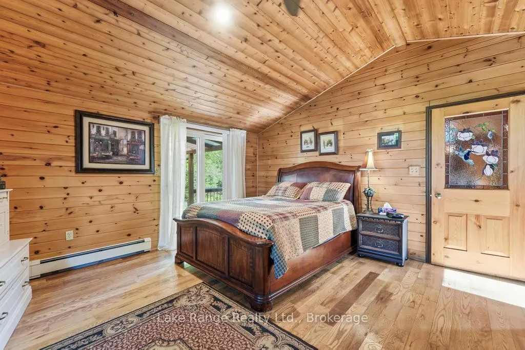 Photo 17 of 216 Kickapoo Drive, Huron-Kinloss — HOMEH