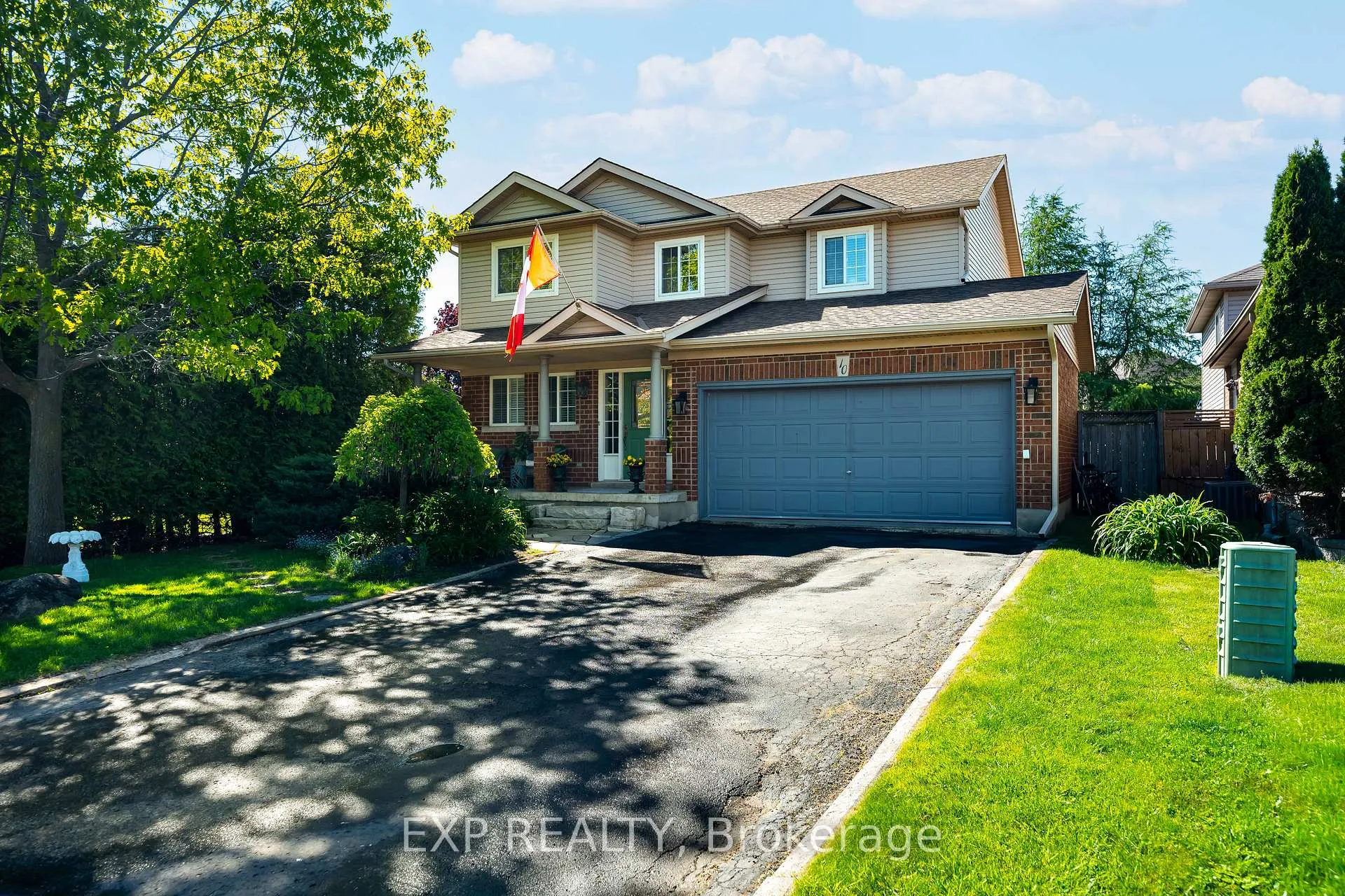 Photo 3 of 10 Mckitrick Drive, Orangeville — HOMEH