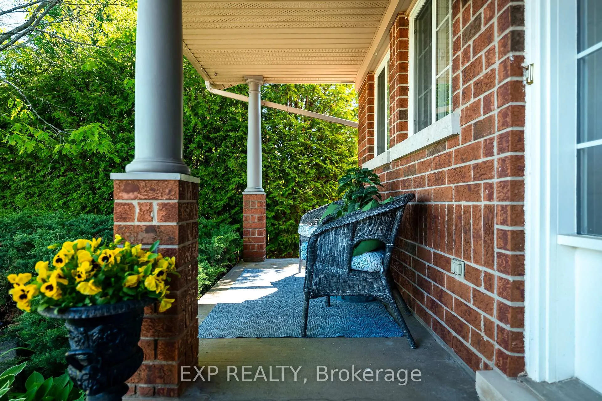 Photo 5 of 10 Mckitrick Drive, Orangeville — HOMEH