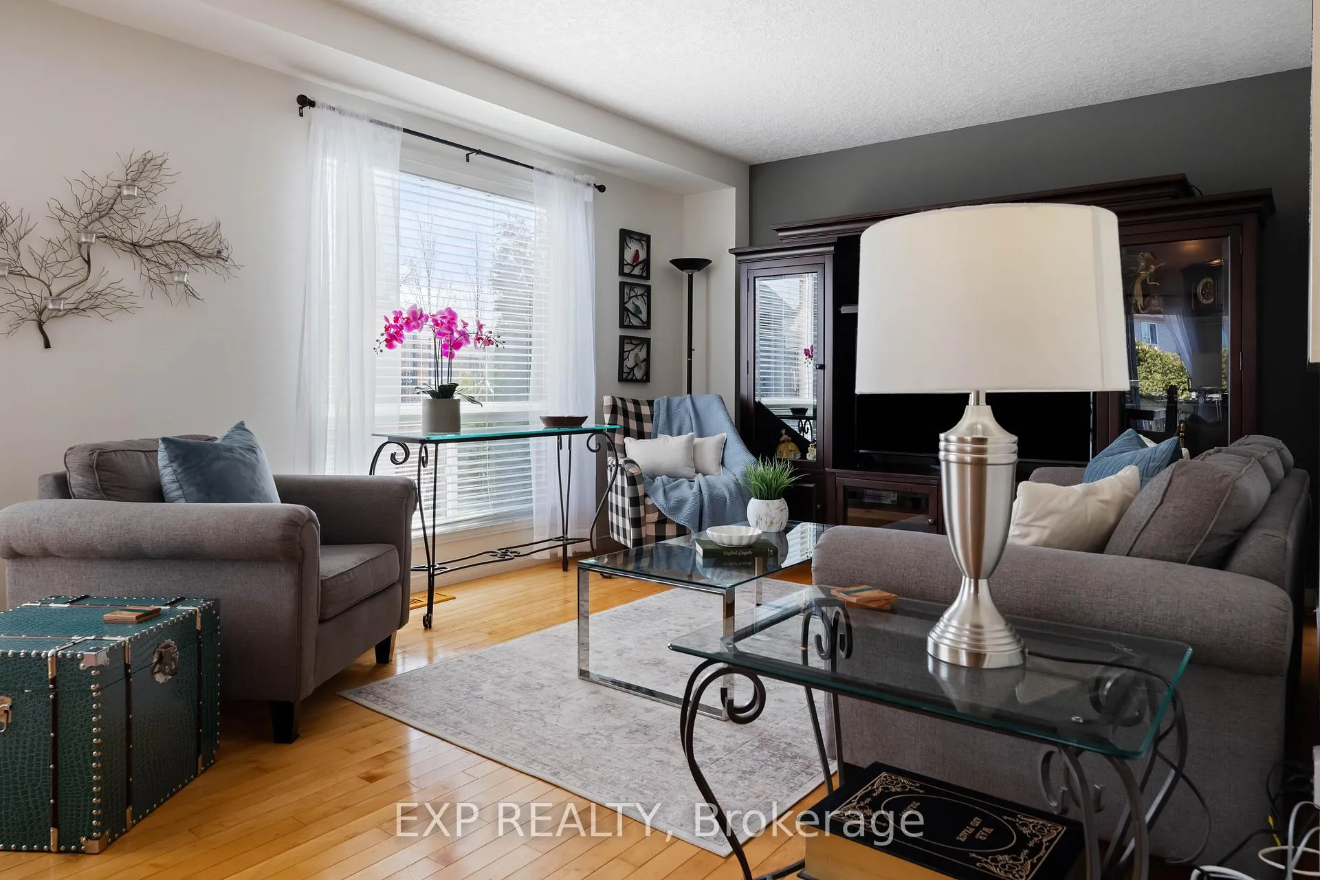 Photo 20 of 10 Mckitrick Drive, Orangeville — HOMEH