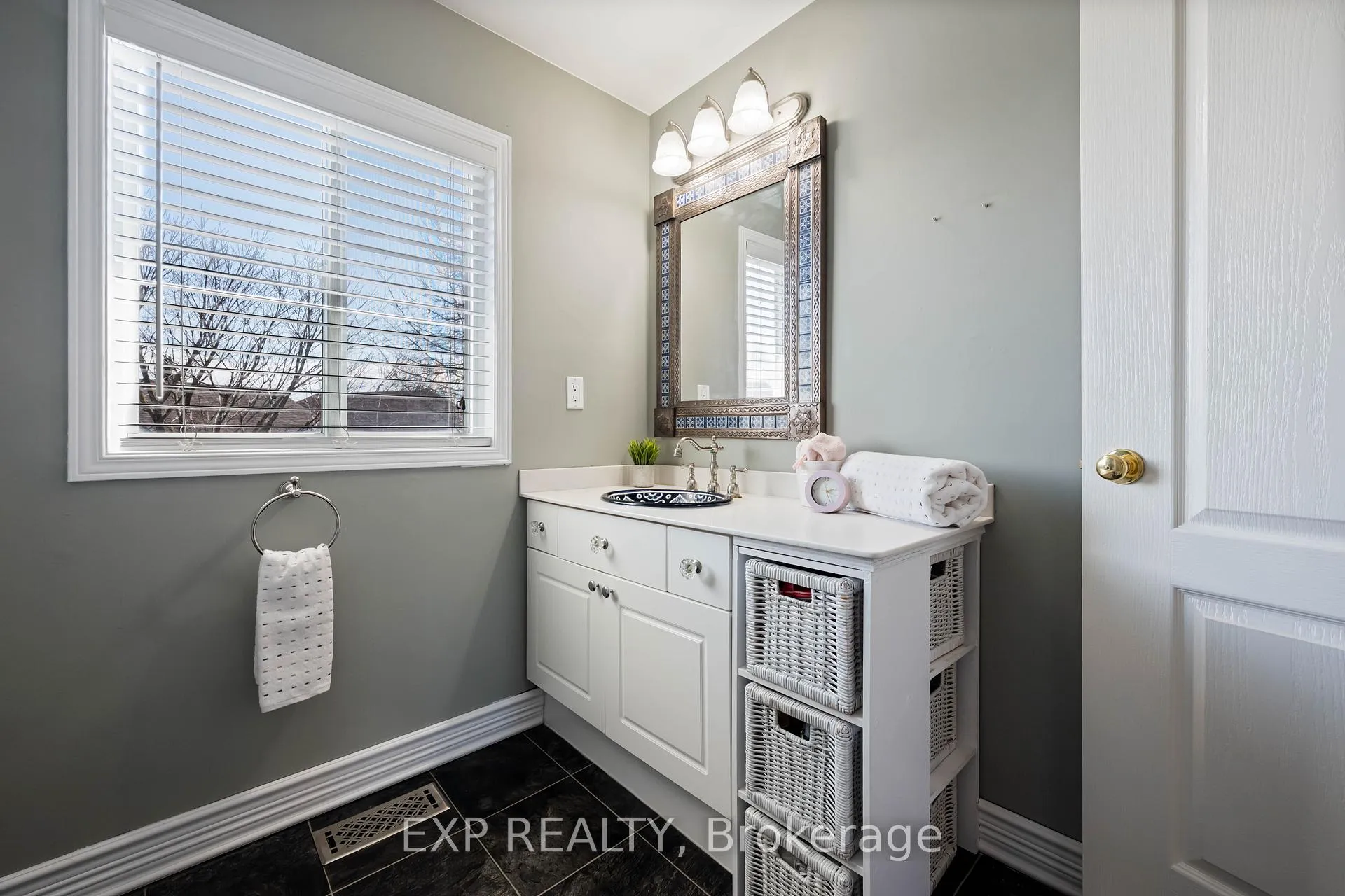 Photo 25 of 10 Mckitrick Drive, Orangeville — HOMEH