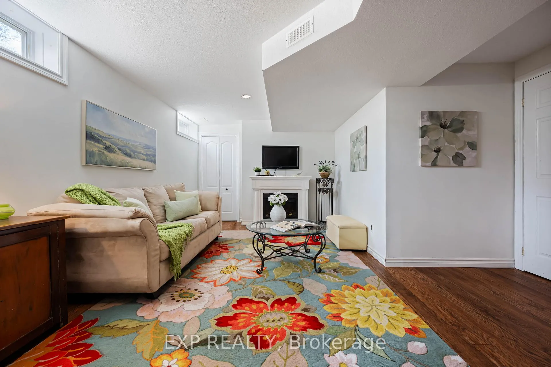 Photo 37 of 10 Mckitrick Drive, Orangeville — HOMEH