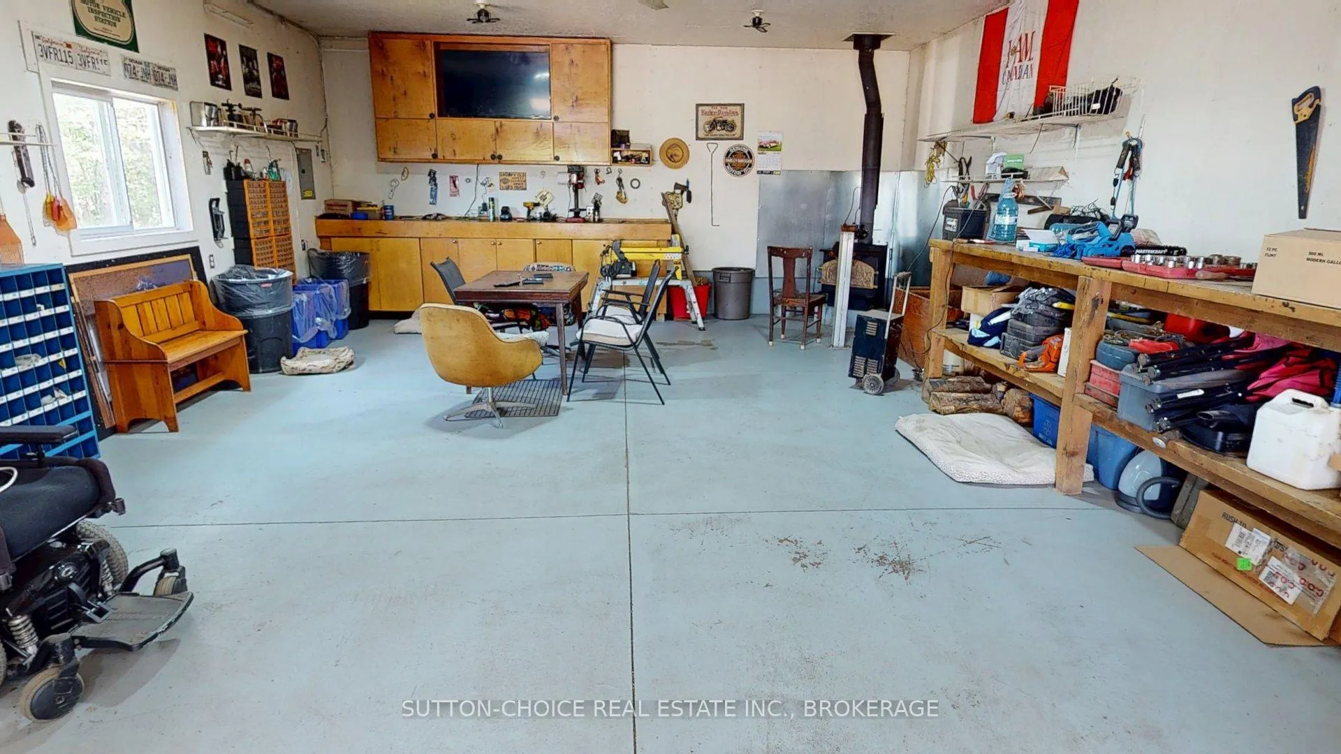 Photo 10 of 222 Yonge Street, Bonfield — HOMEH