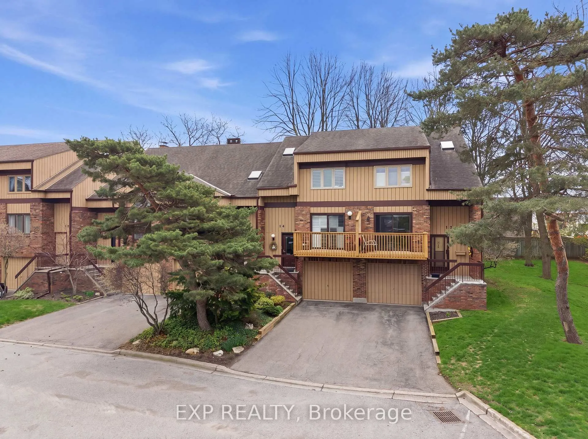 Photo 1 of Unit 14, 178 Scott Street, St. Catharines, Fairview — HOMEH