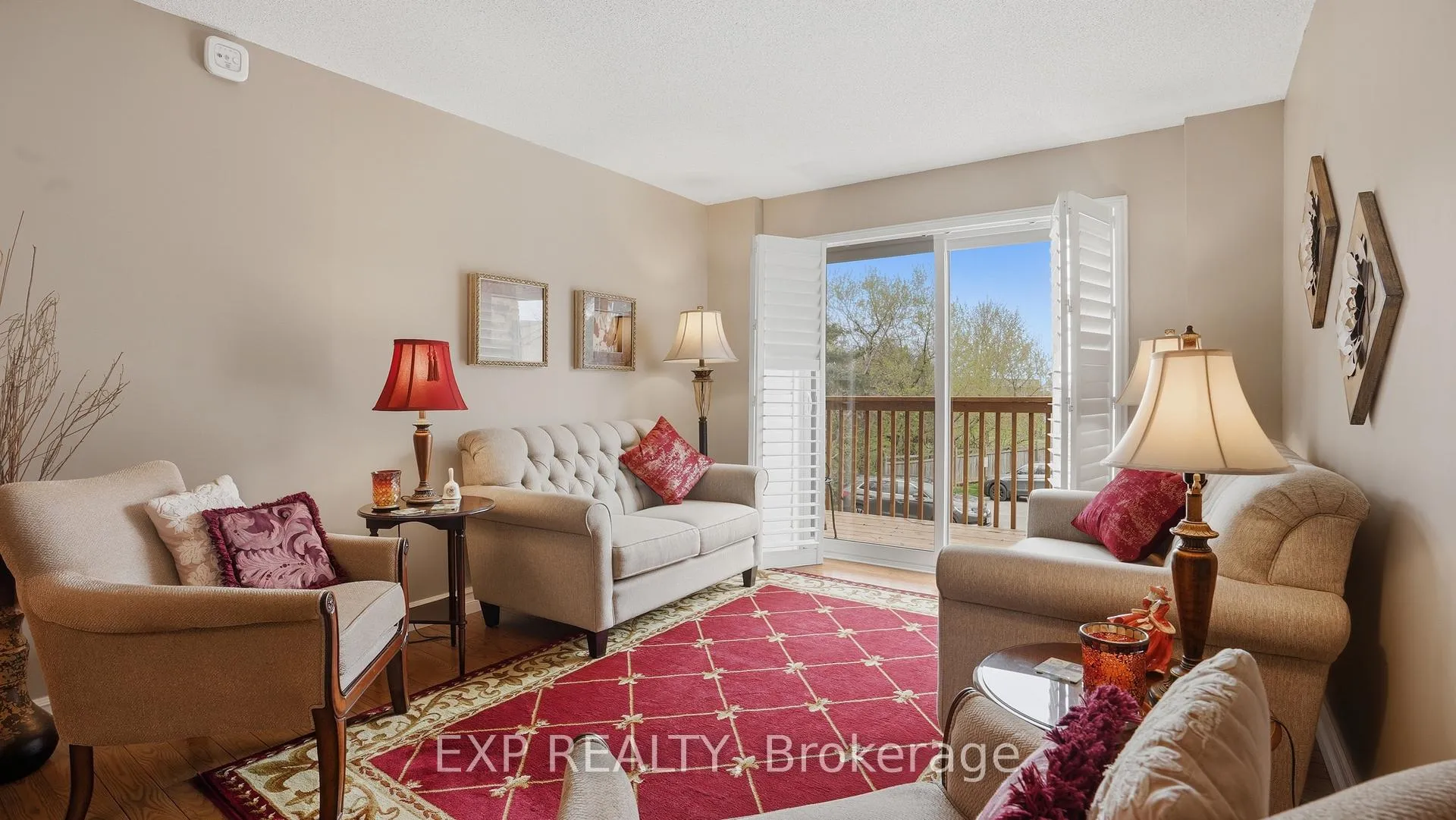 Photo 5 of Unit 14, 178 Scott Street, St. Catharines, Fairview — HOMEH