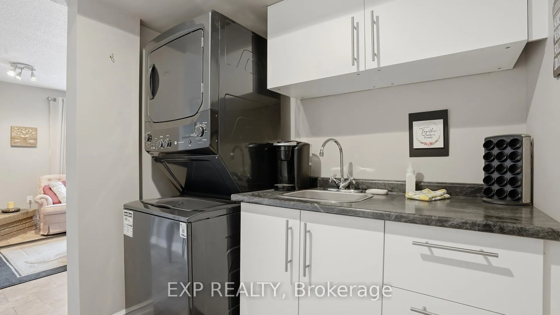 Photo 32 of Unit 14, 178 Scott Street, St. Catharines, Fairview — HOMEH