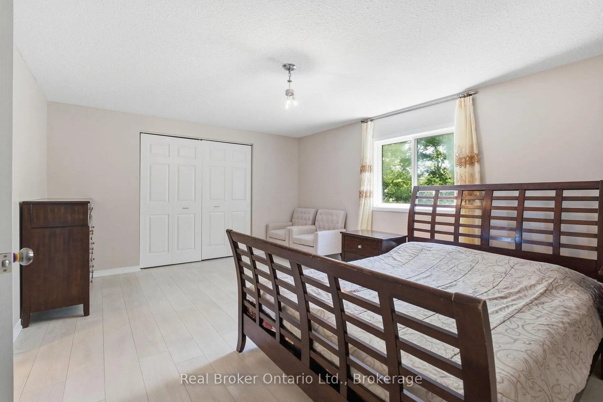Photo 16 of Unit 19, 10 Fallowfield Drive, Kitchener, Country Hills East — HOMEH