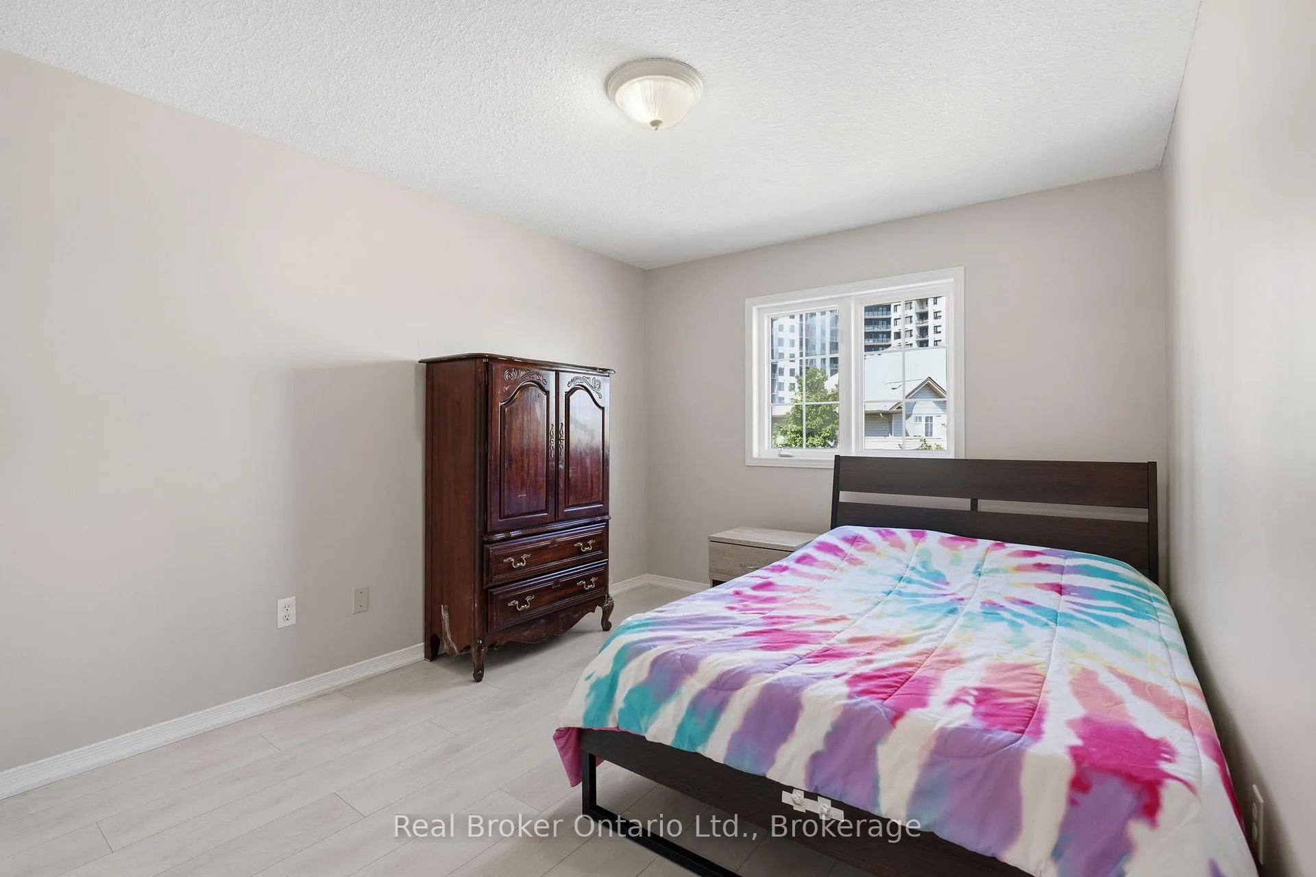 Photo 17 of Unit 19, 10 Fallowfield Drive, Kitchener, Country Hills East — HOMEH