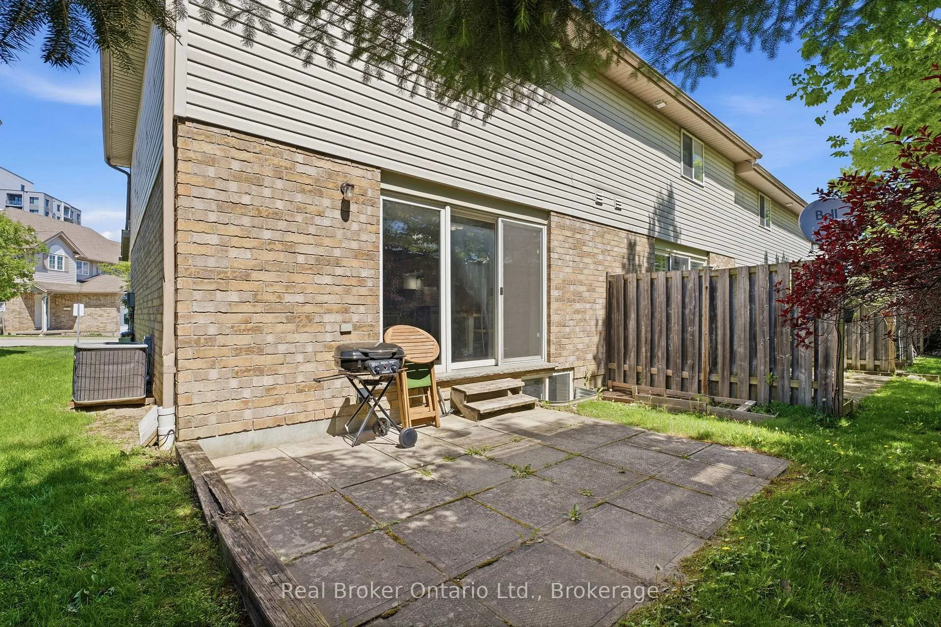 Photo 26 of Unit 19, 10 Fallowfield Drive, Kitchener, Country Hills East — HOMEH