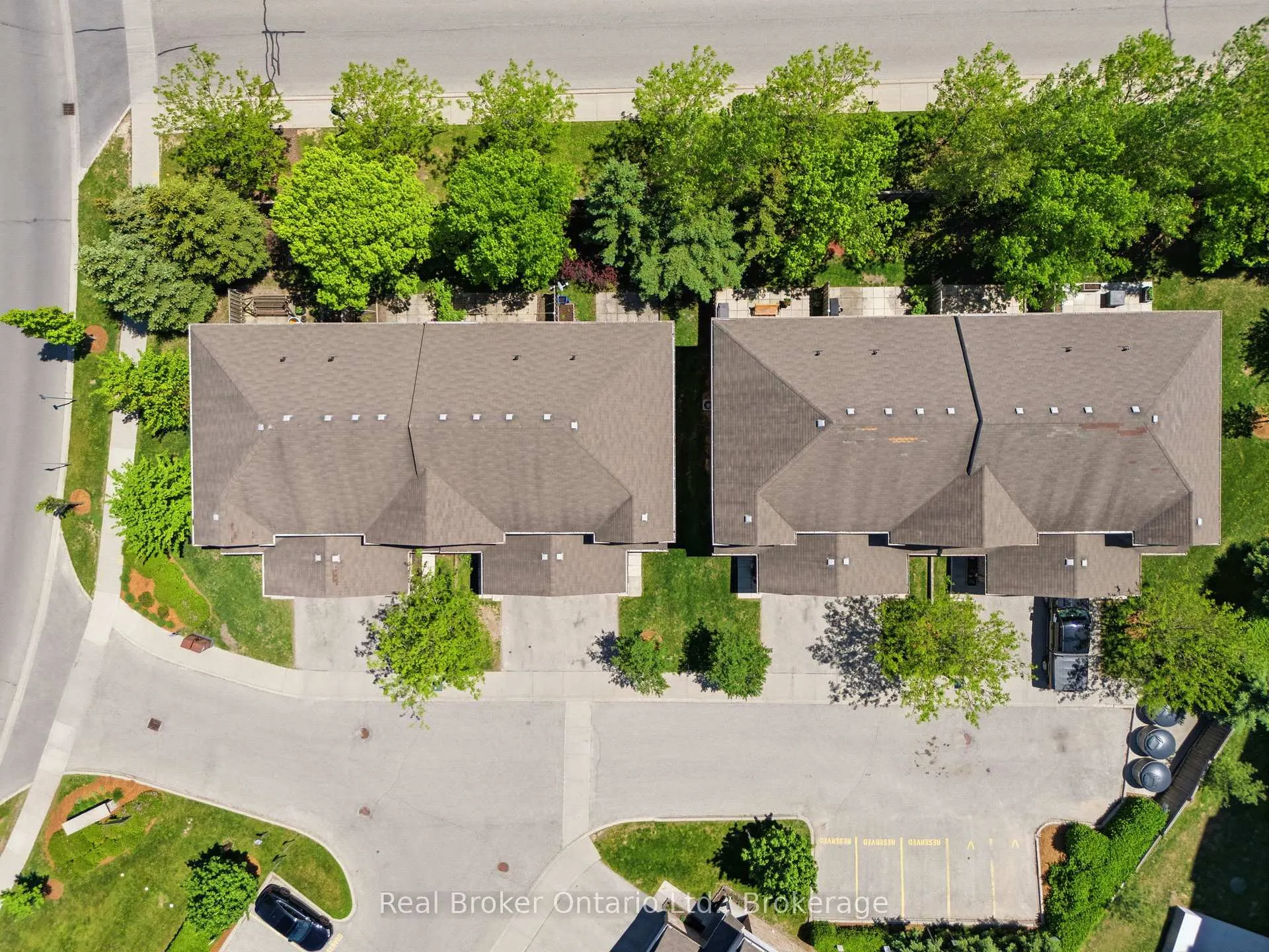 Photo 29 of Unit 19, 10 Fallowfield Drive, Kitchener, Country Hills East — HOMEH