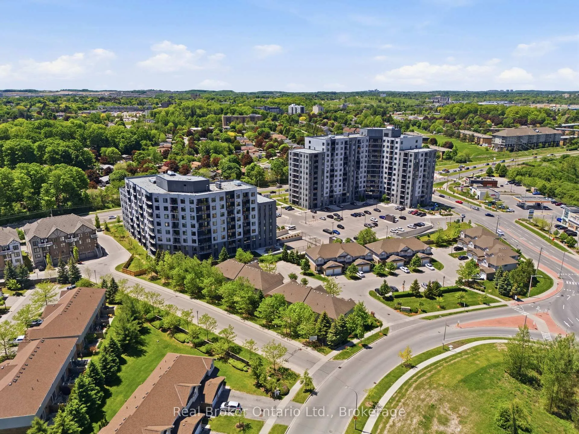 Photo 30 of Unit 19, 10 Fallowfield Drive, Kitchener, Country Hills East — HOMEH
