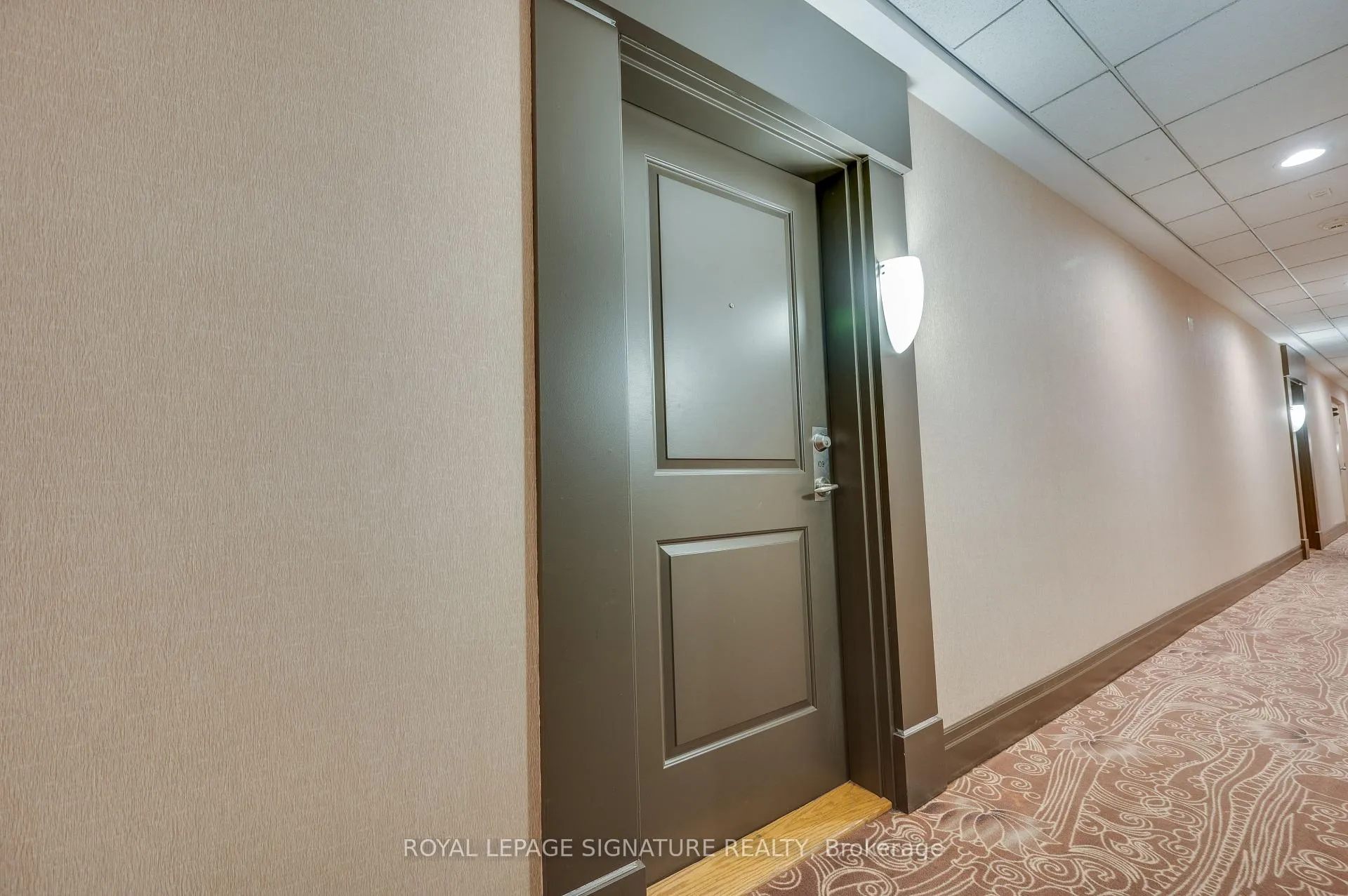 Photo 5 of Unit 109, 245 Dalesford Road, Etobicoke, Stonegate-Queensway — HOMEH