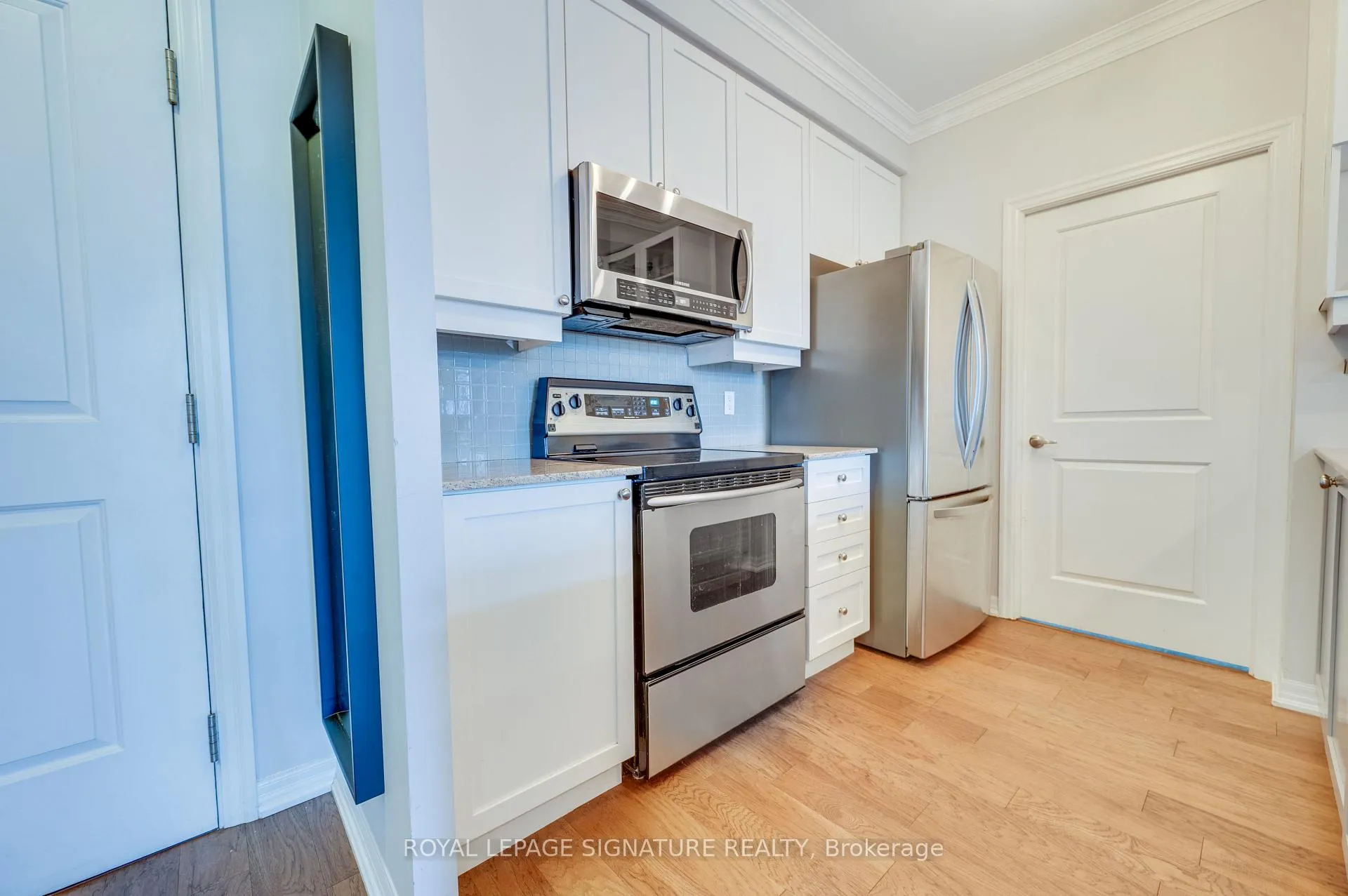 Photo 8 of Unit 109, 245 Dalesford Road, Etobicoke, Stonegate-Queensway — HOMEH