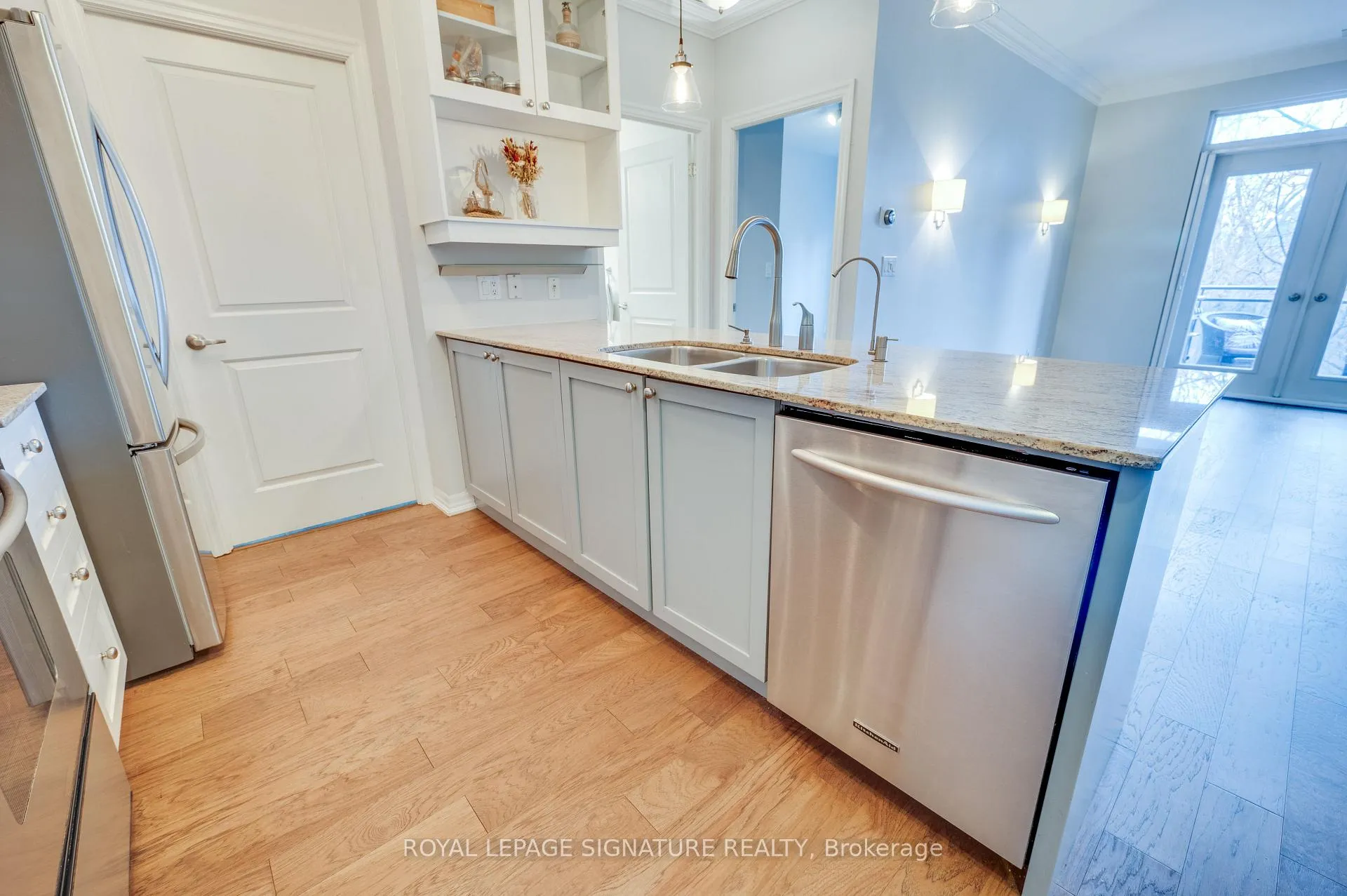 Photo 9 of Unit 109, 245 Dalesford Road, Etobicoke, Stonegate-Queensway — HOMEH