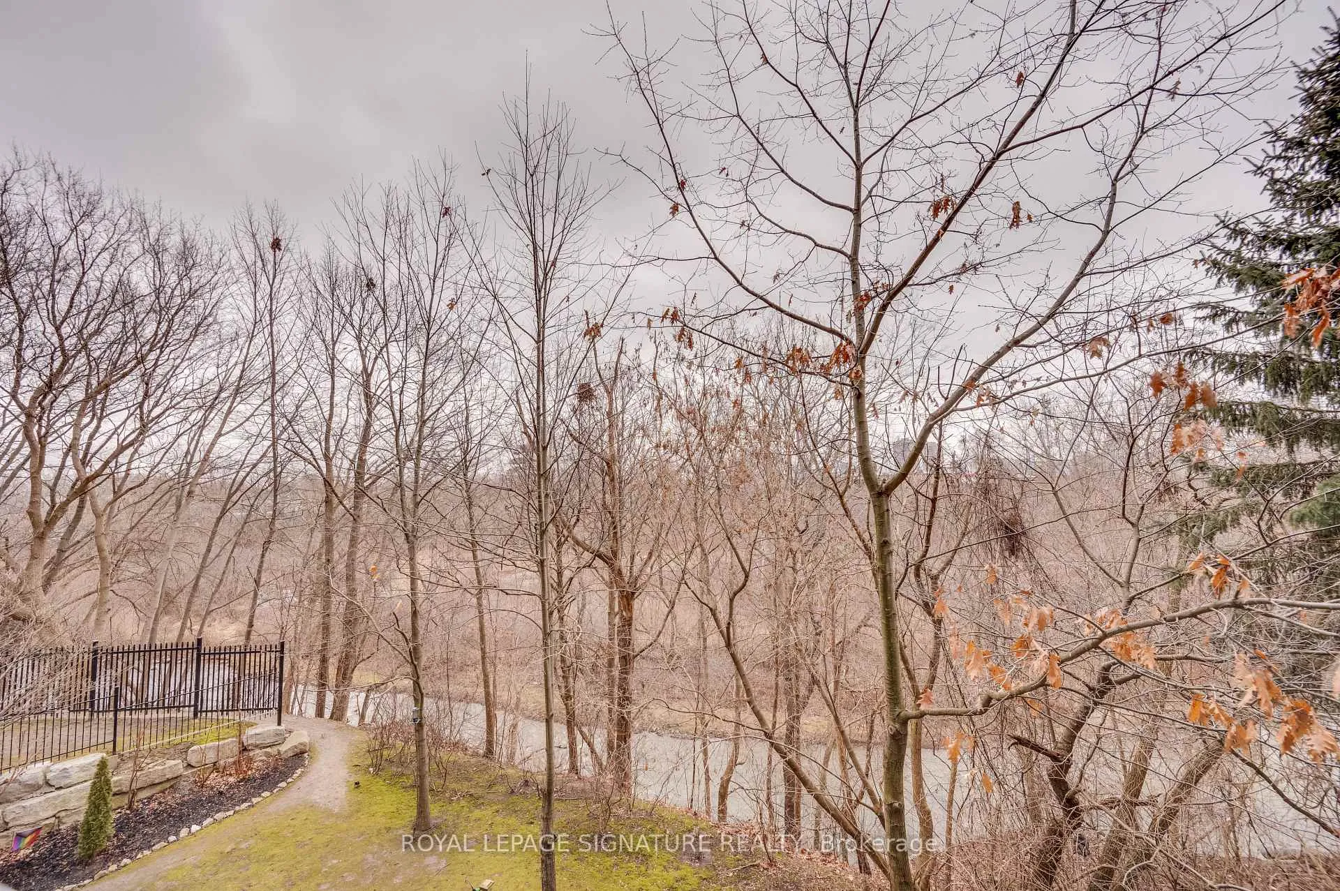 Photo 26 of Unit 109, 245 Dalesford Road, Etobicoke, Stonegate-Queensway — HOMEH