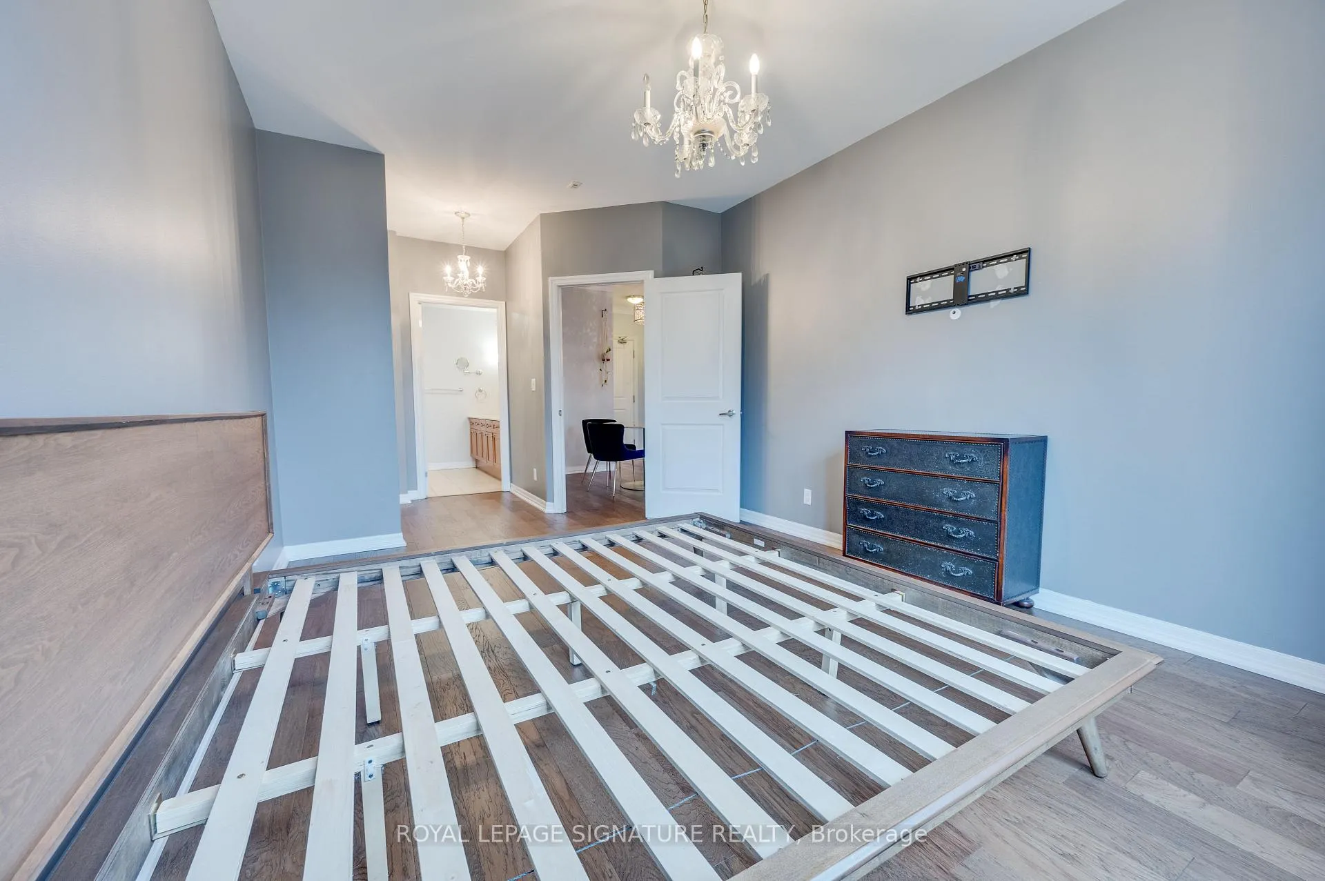 Photo 30 of Unit 109, 245 Dalesford Road, Etobicoke, Stonegate-Queensway — HOMEH