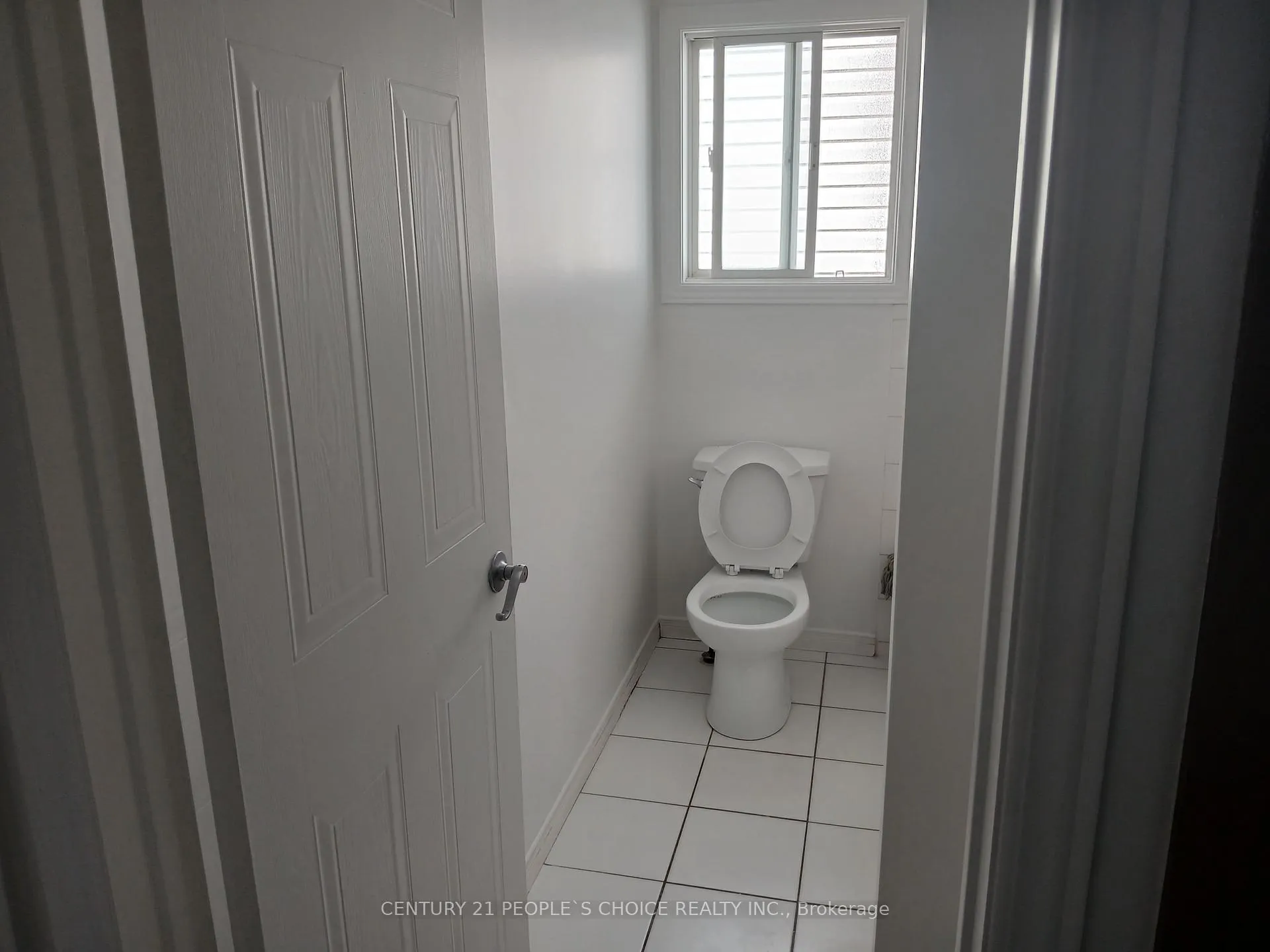 Photo 13 of 31 Moss Place, Guelph, Kortright West — HOMEH