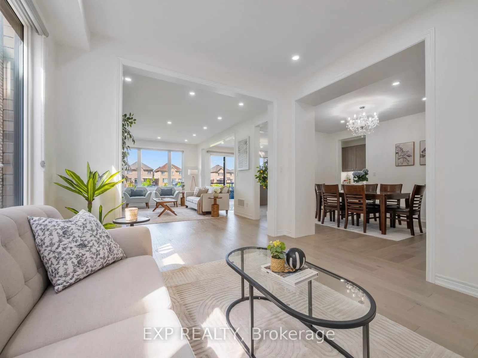 Photo 5 of 57 Hawtrey Road, Brampton, Northwest Brampton — HOMEH