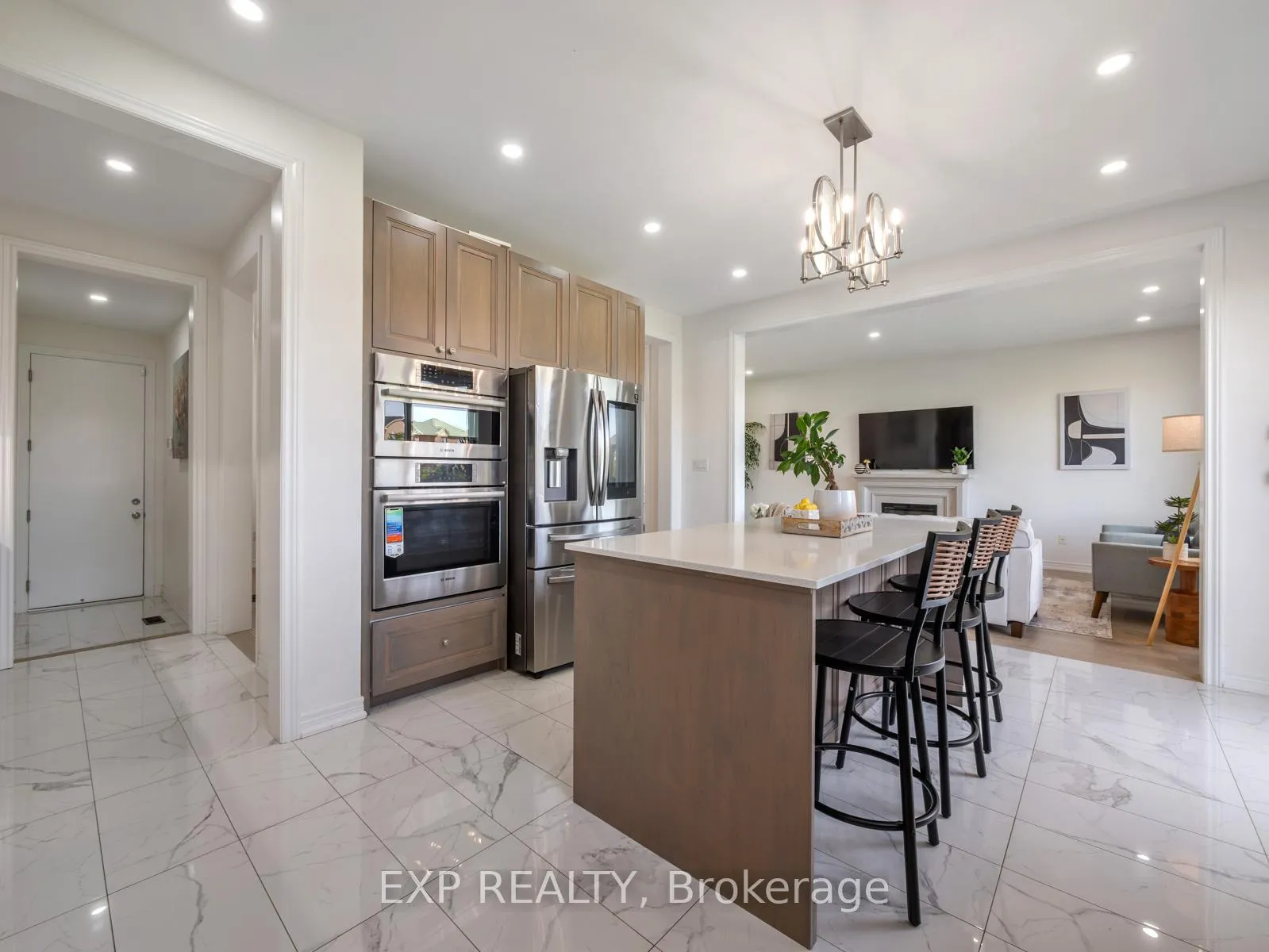 Photo 12 of 57 Hawtrey Road, Brampton, Northwest Brampton — HOMEH