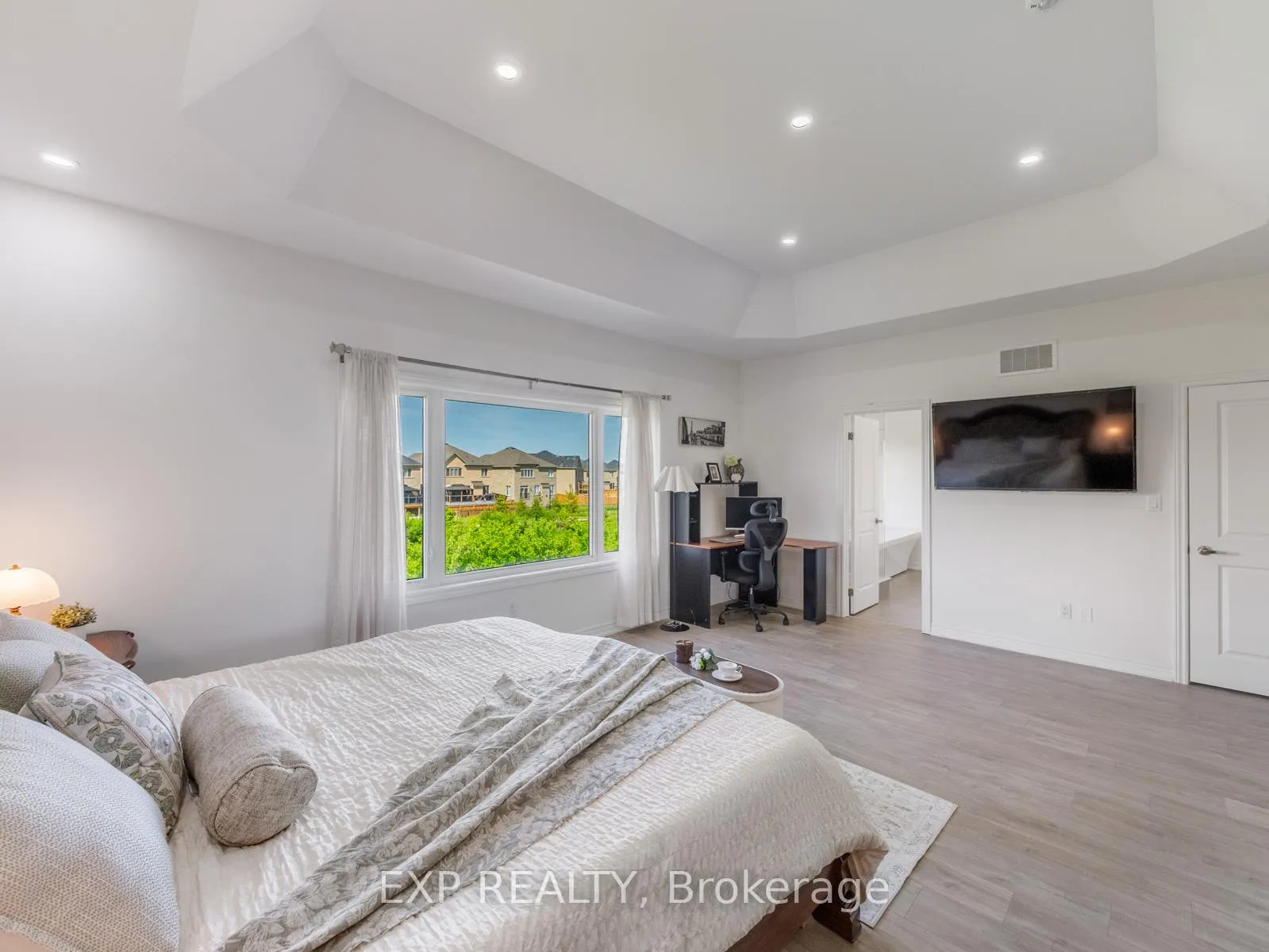 Photo 19 of 57 Hawtrey Road, Brampton, Northwest Brampton — HOMEH